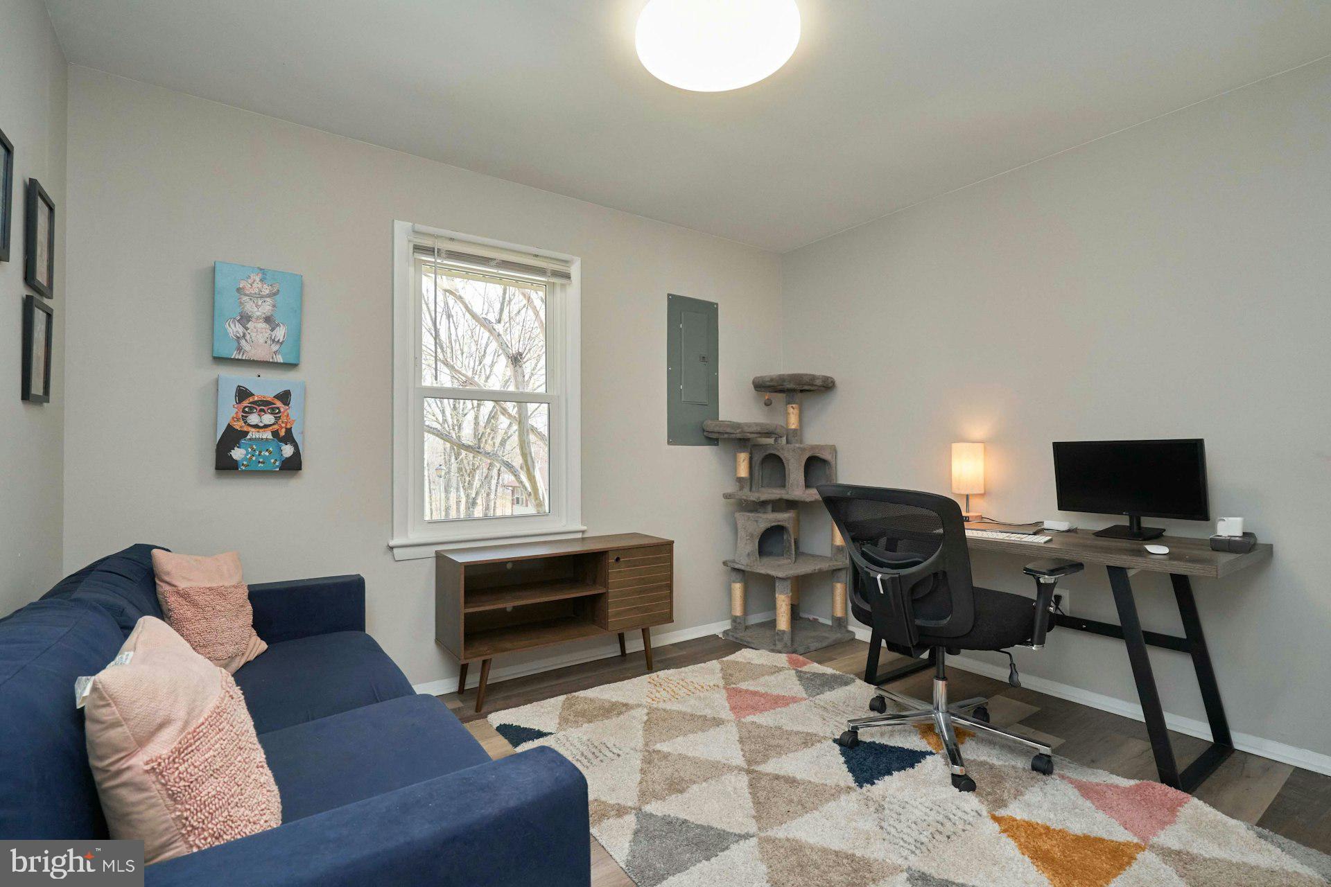 ROCKLEDGE CLUSTERS CONDO - Residential