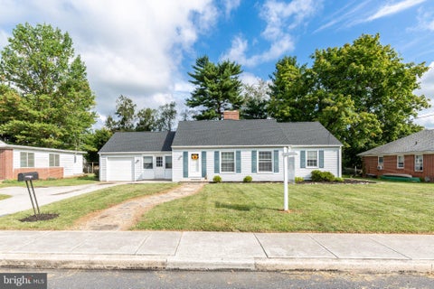 Photo for 333 W MYRTLE STREET