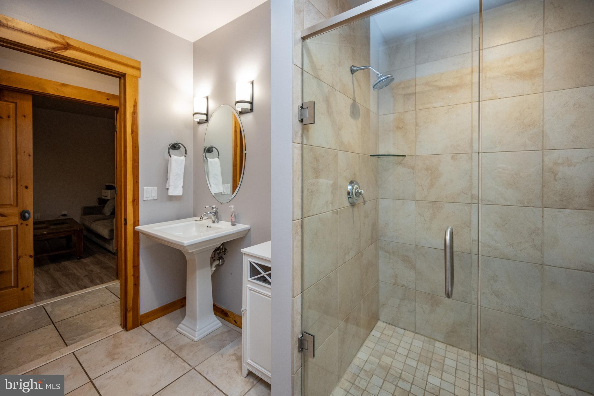 KENDALL CAMP - Residential