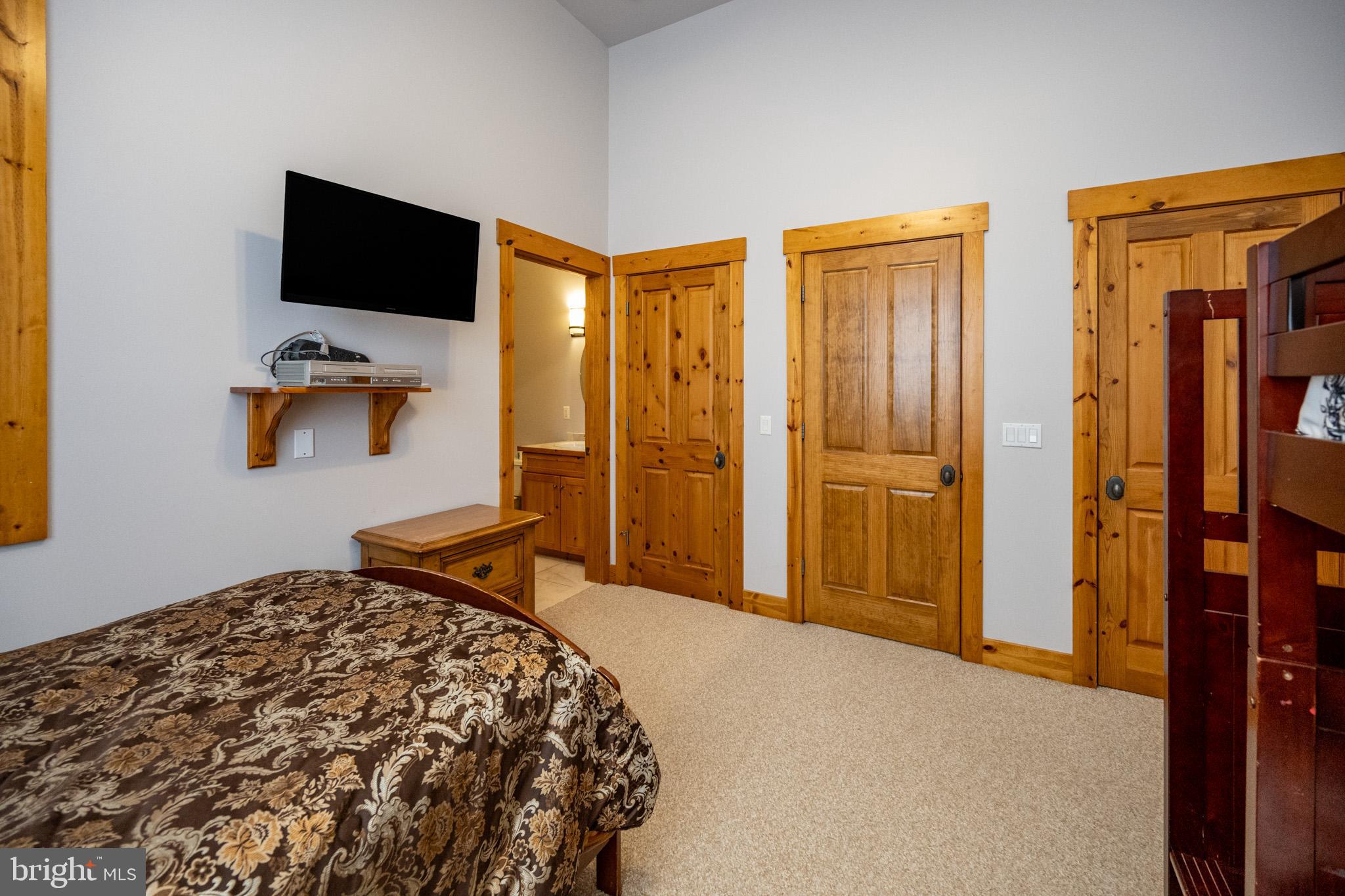 KENDALL CAMP - Residential