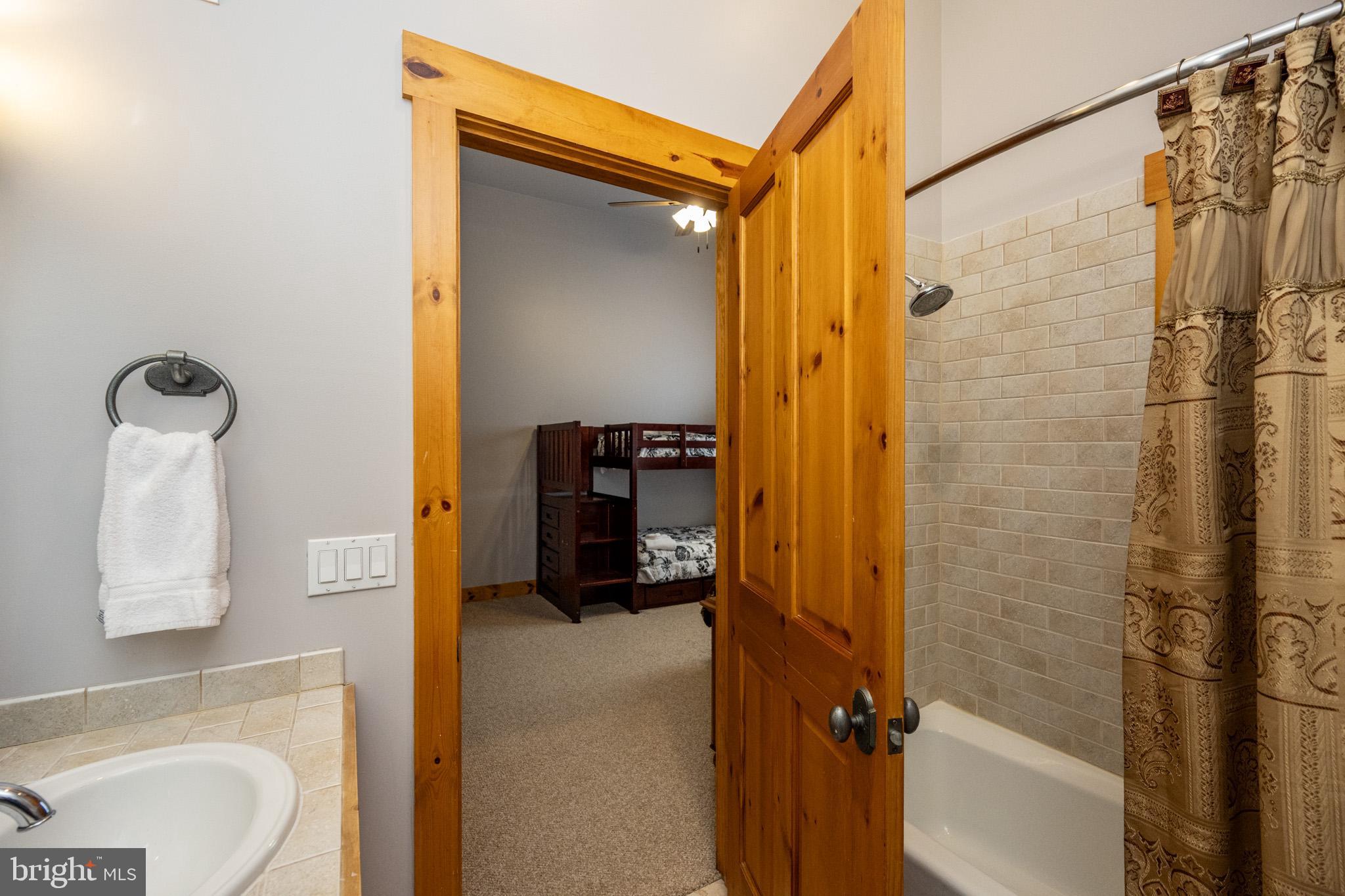 KENDALL CAMP - Residential