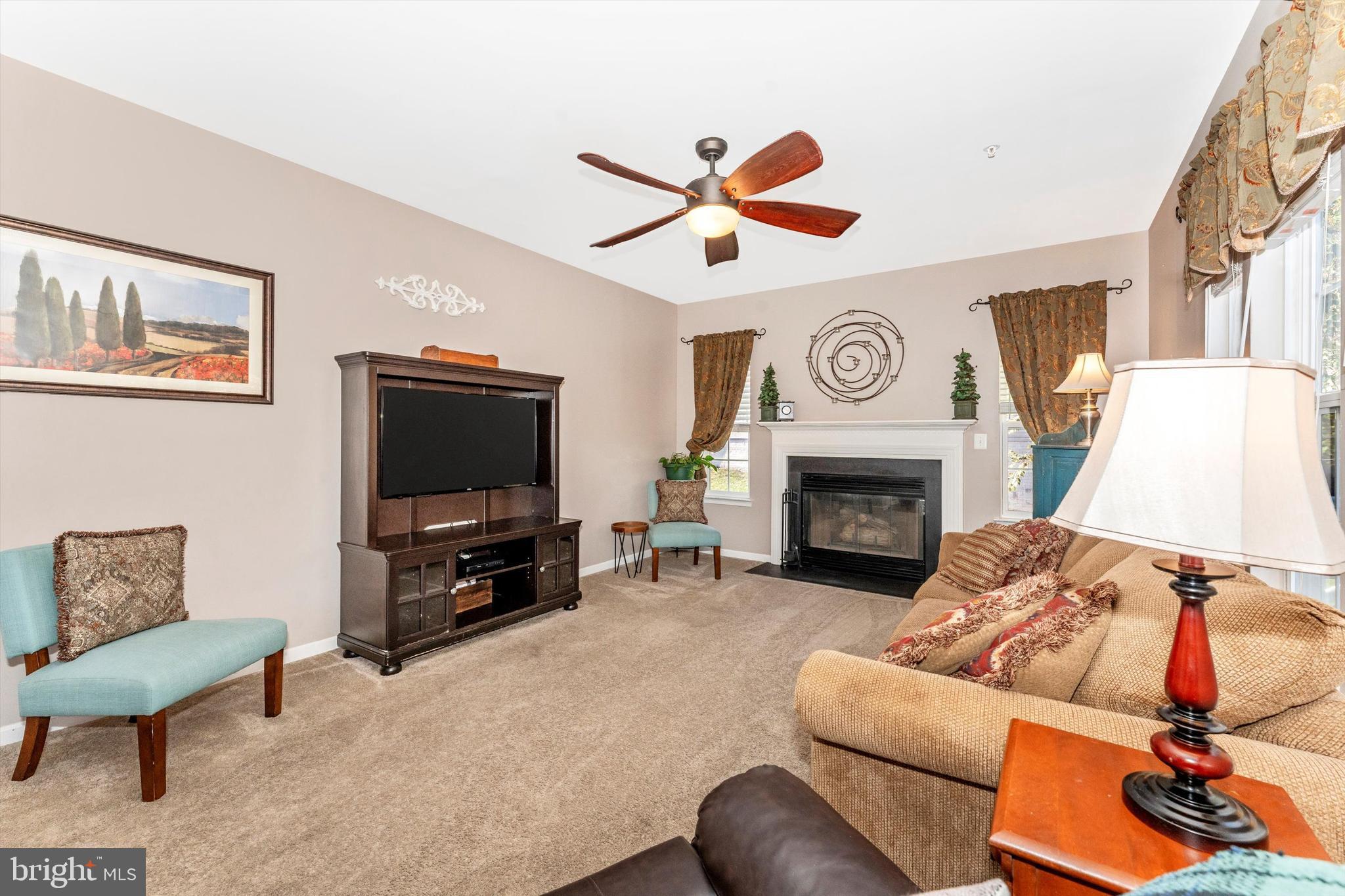 MANCHESTER FARMS - Residential