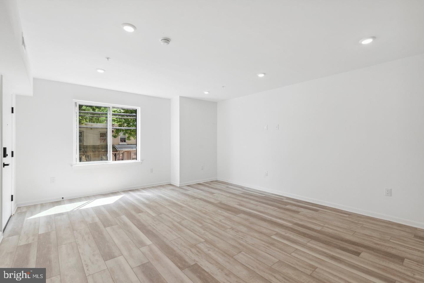 890 N 42ND STREET