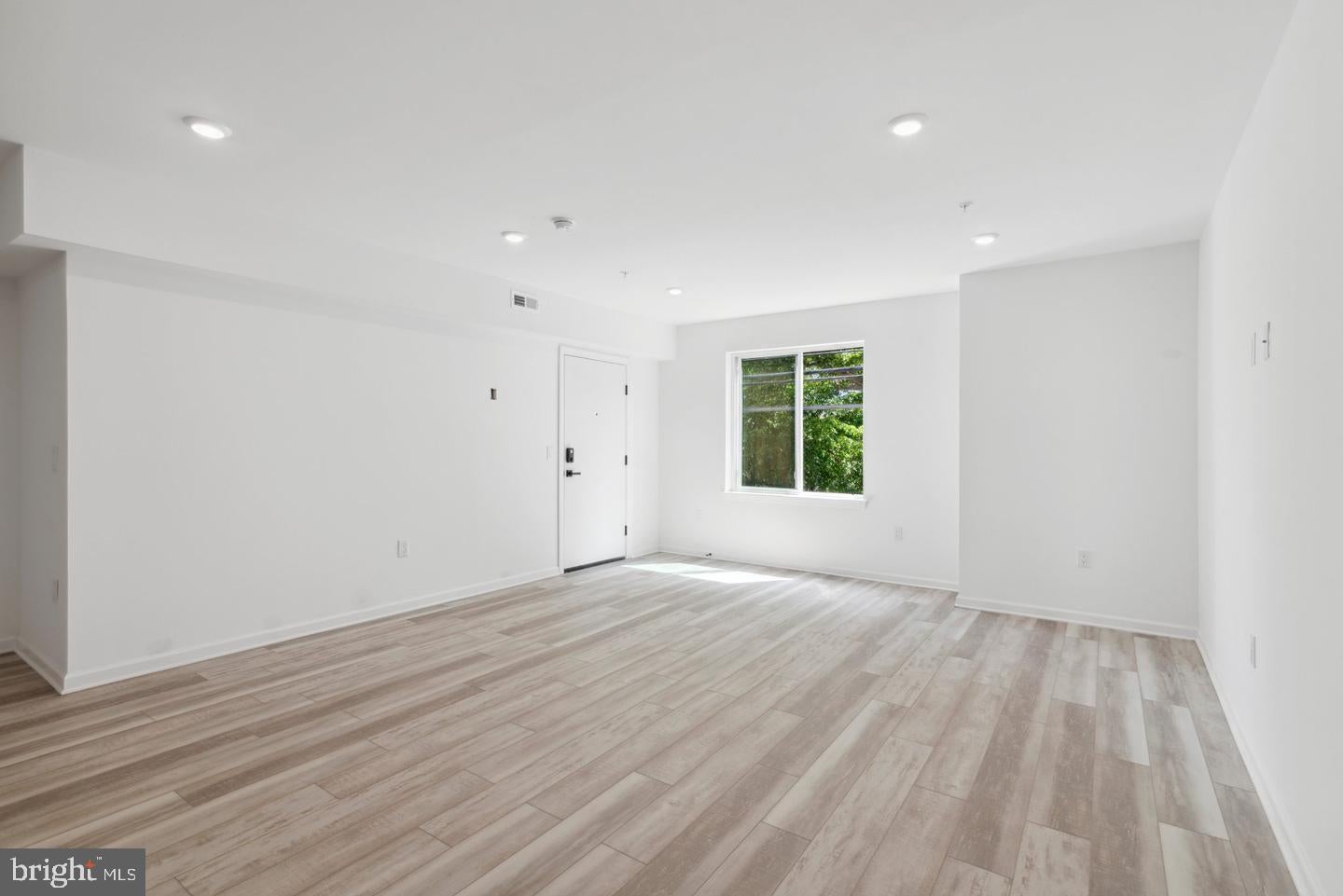 890 N 42ND STREET
