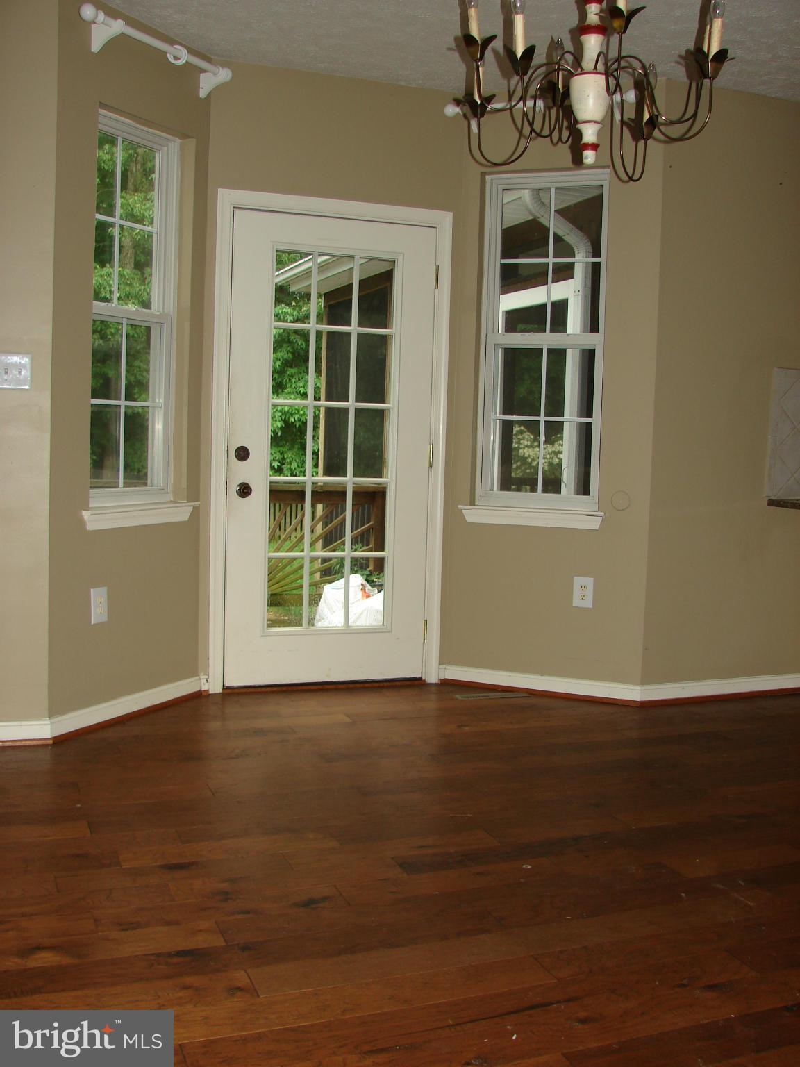 KINGS GRANT LA PLATA - Residential