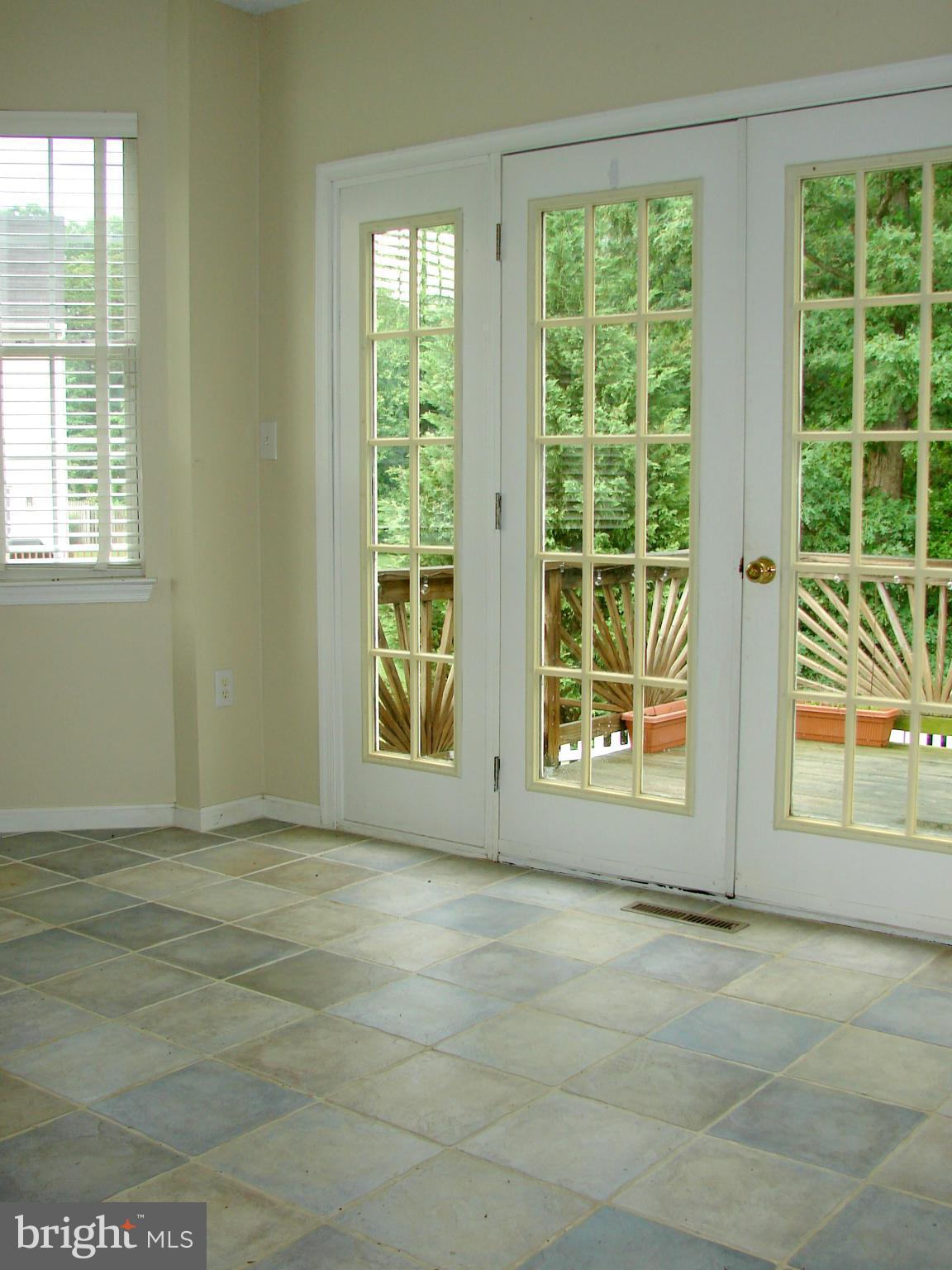 KINGS GRANT LA PLATA - Residential