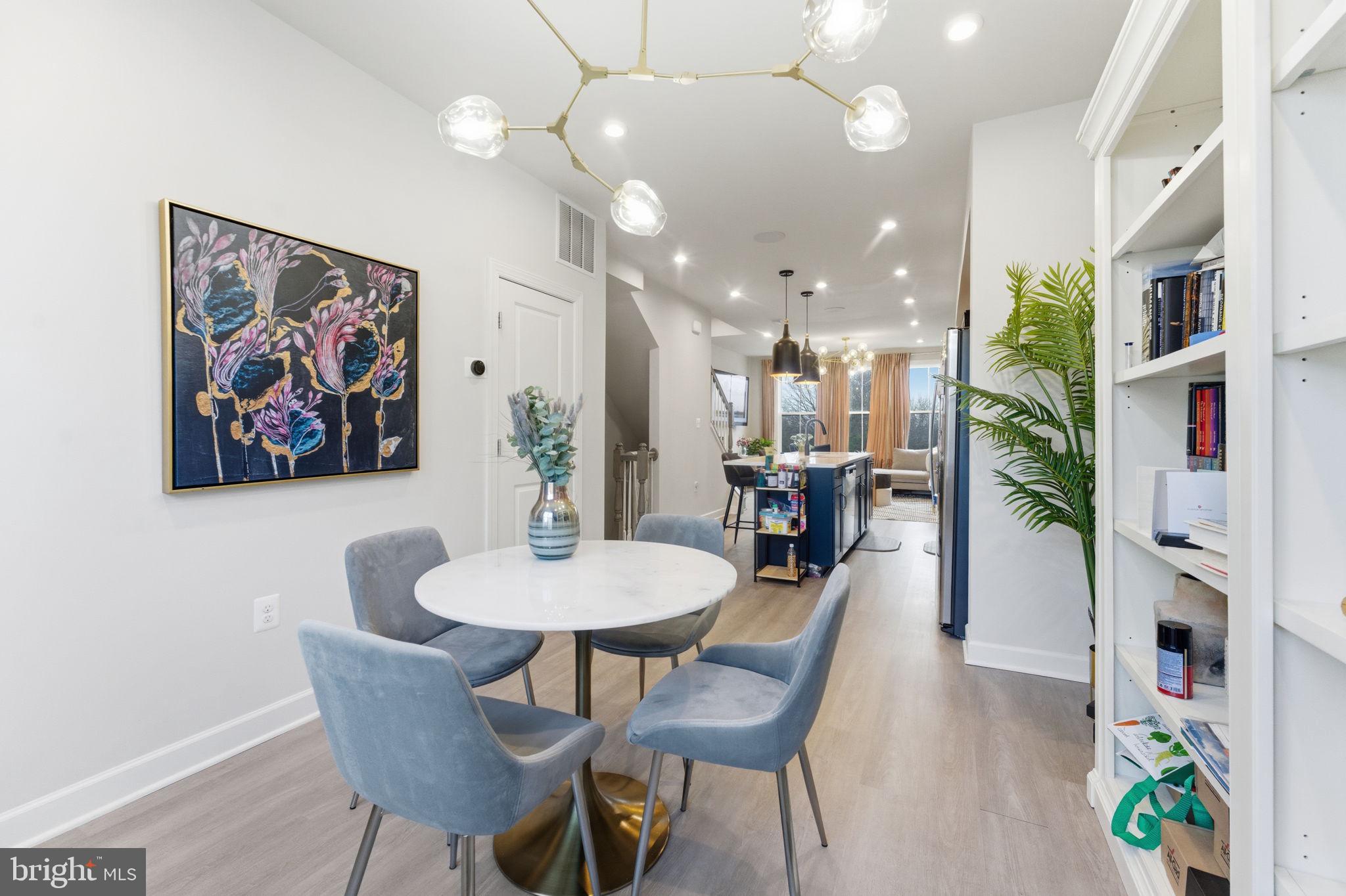 NORTH HILL - Residential Lease