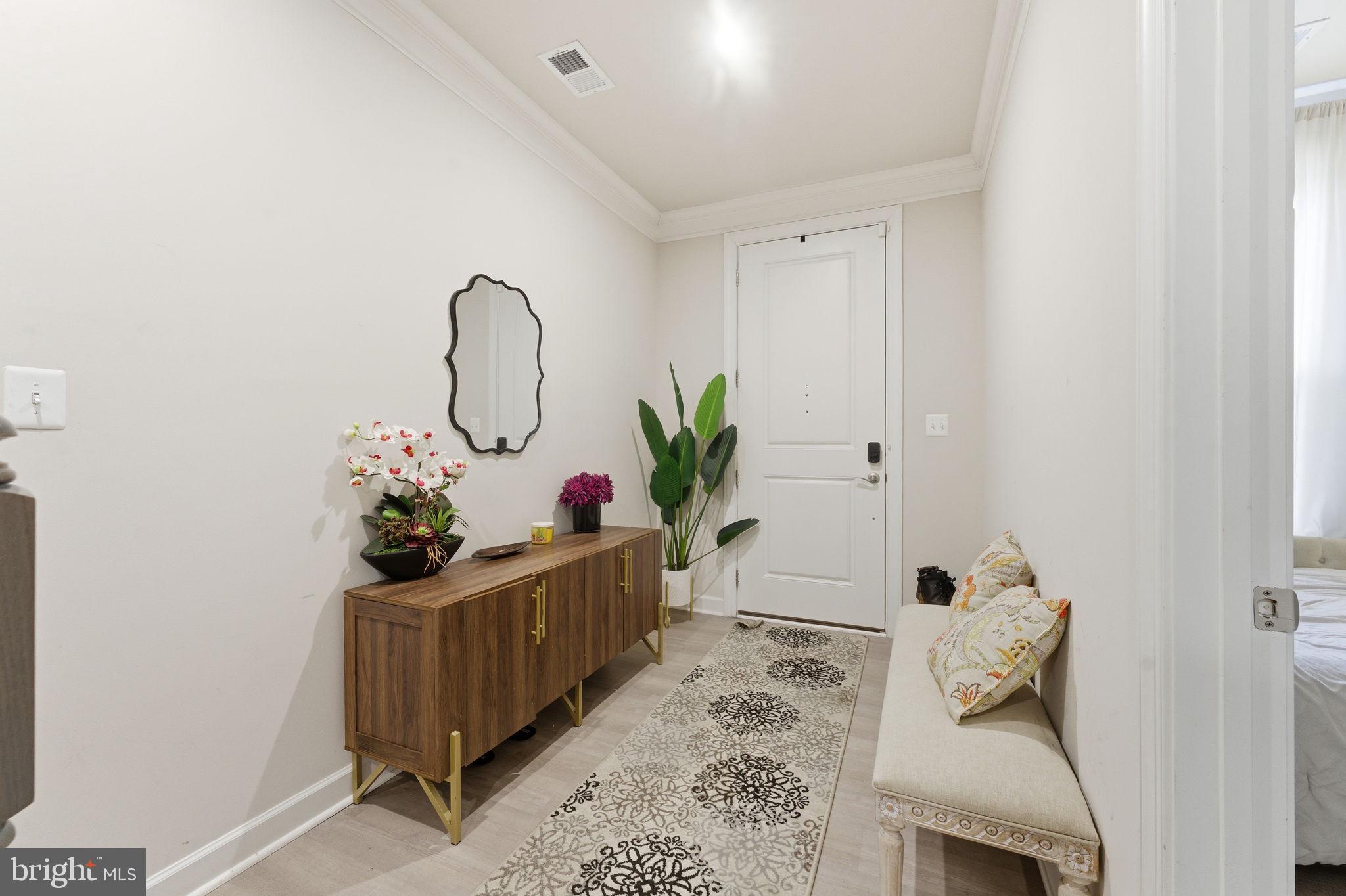 NORTH HILL - Residential Lease