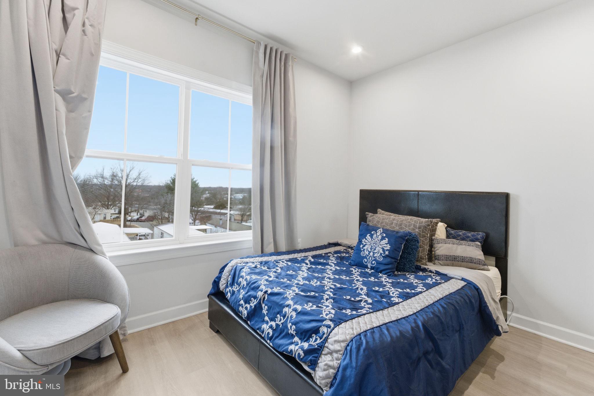 NORTH HILL - Residential Lease