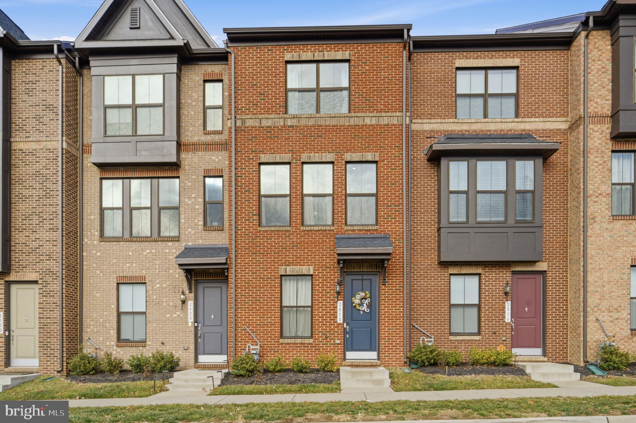 NORTH HILL - Residential Lease