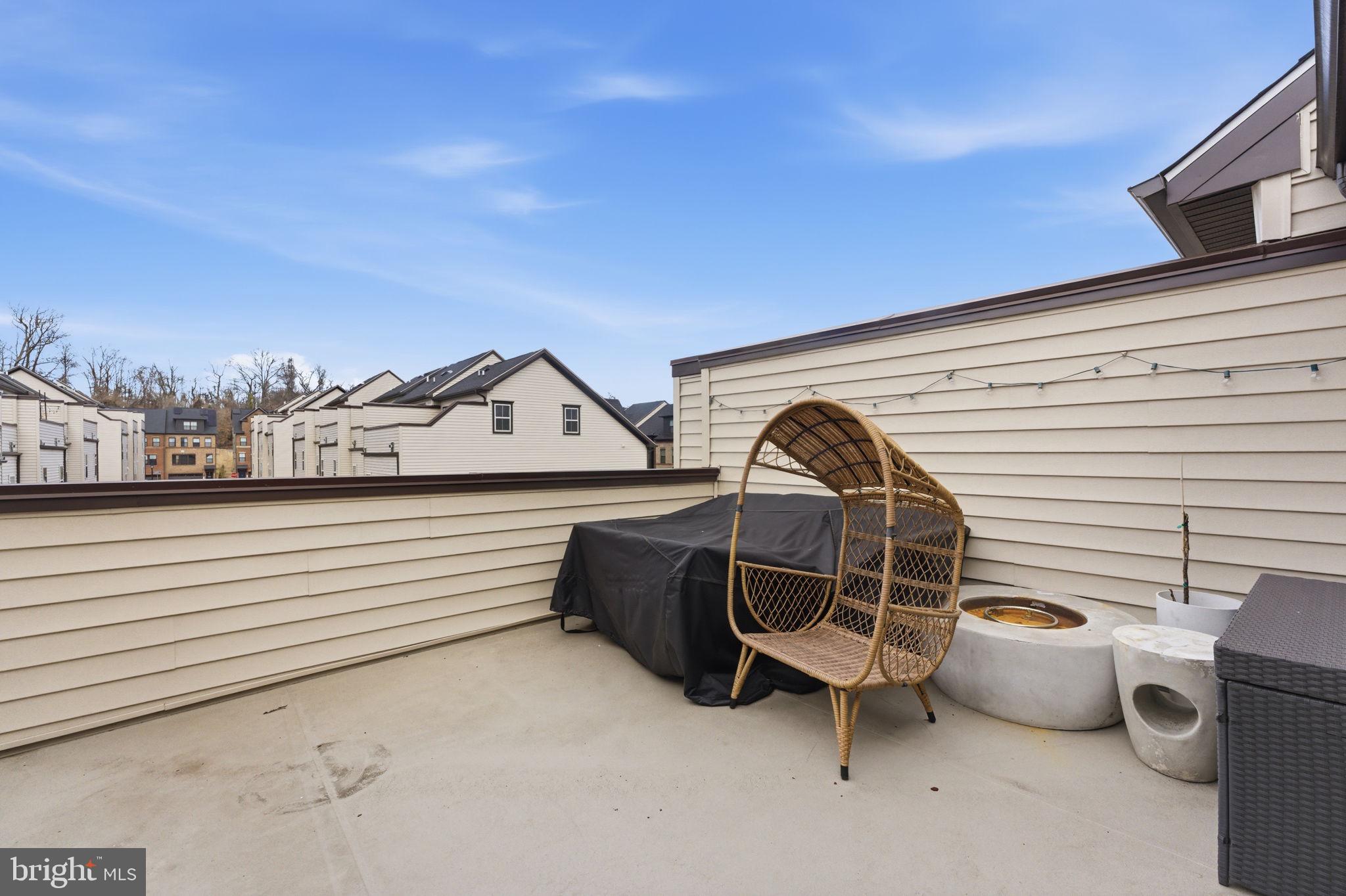 NORTH HILL - Residential Lease