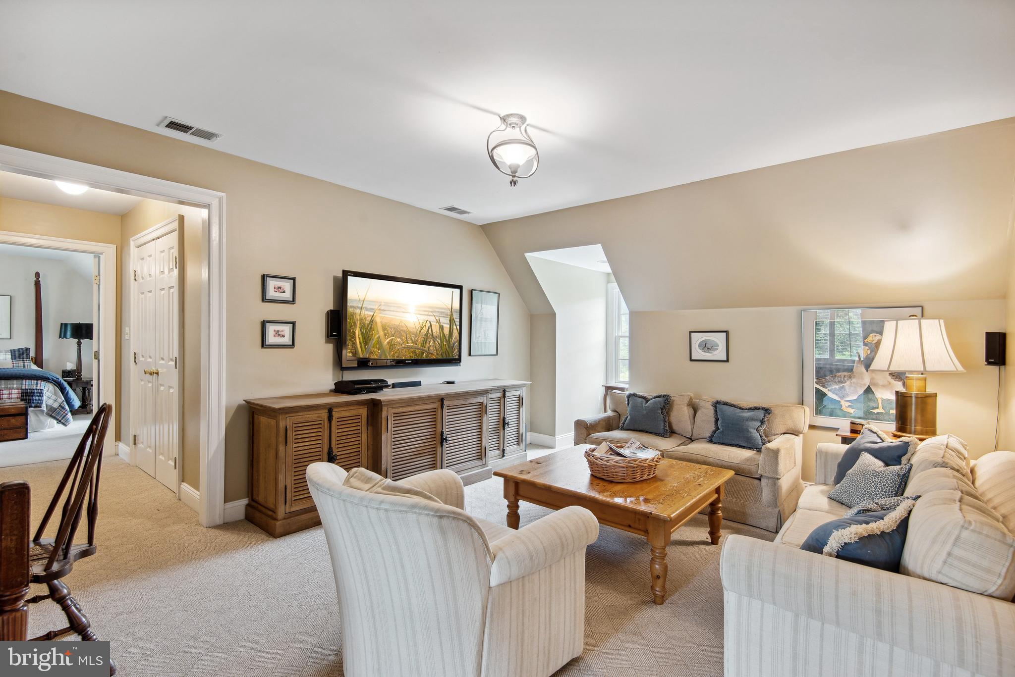 ATOKA CHASE - Residential