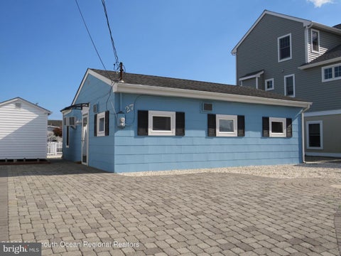 Homes For Rent - 27 Gregg Drive<br/> MANAHAWKIN, NJ 08050