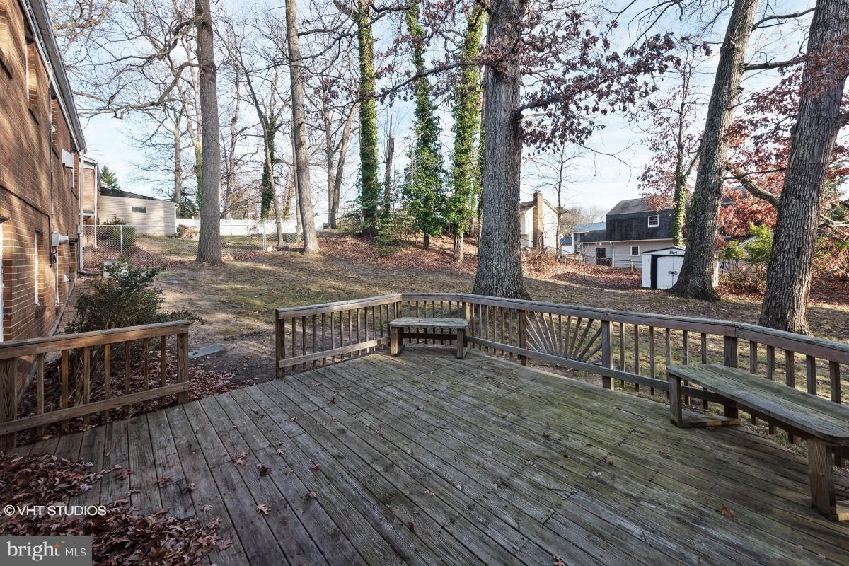 ANDREW HILLS - Residential