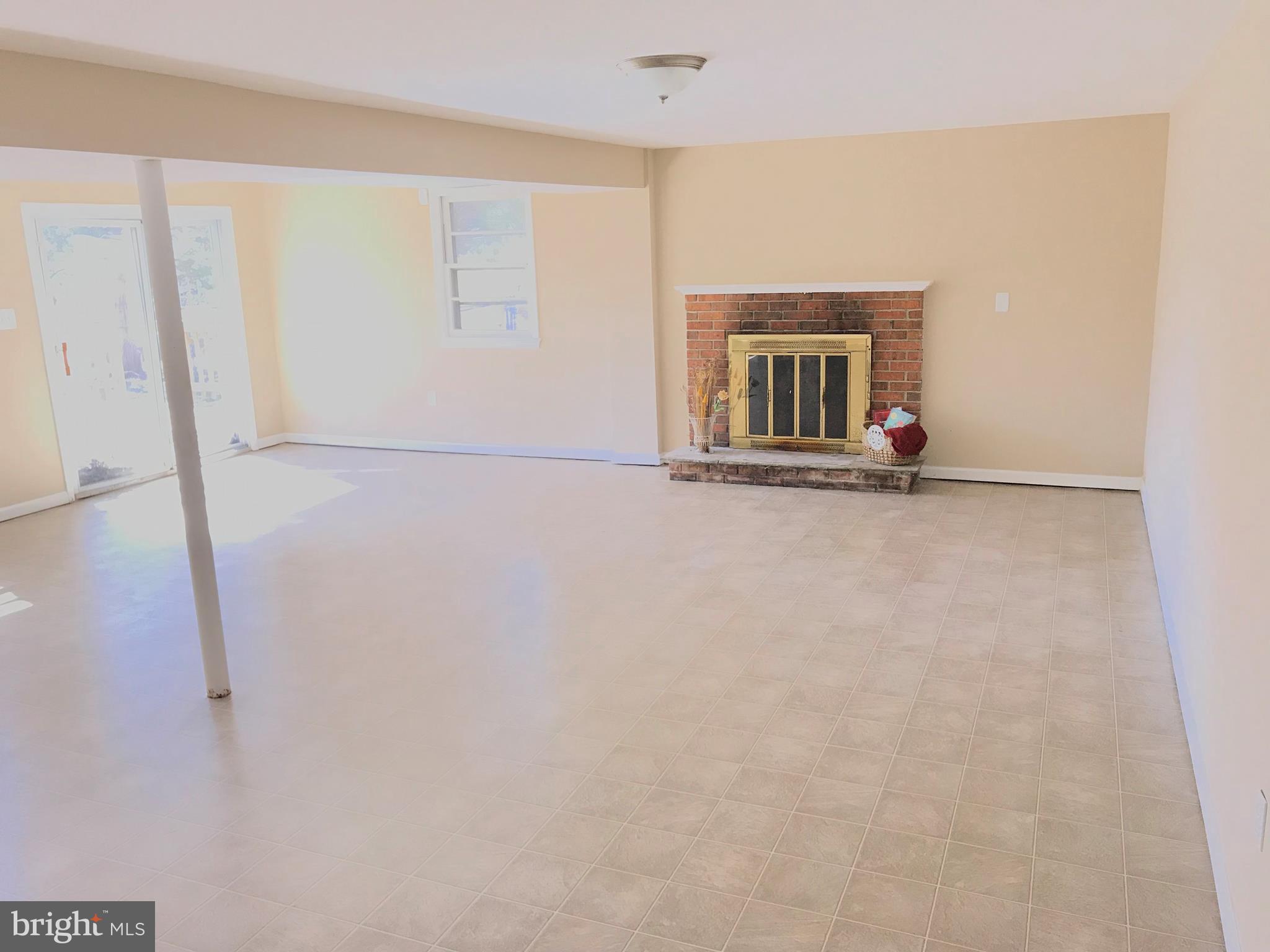 ANDREW HILLS - Residential