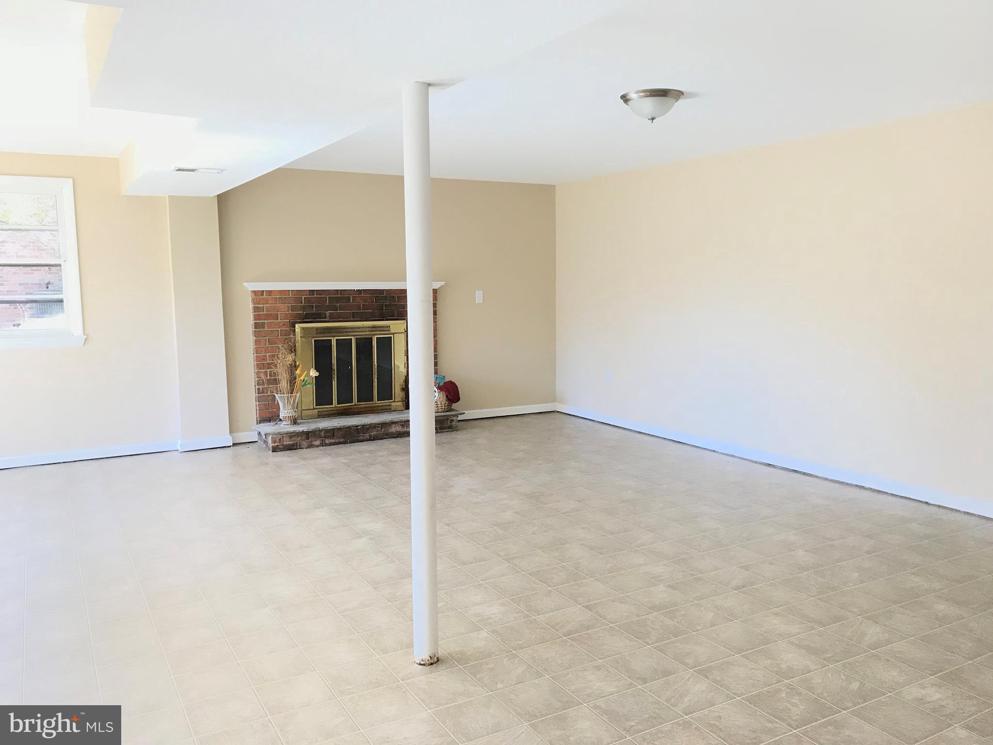 ANDREW HILLS - Residential