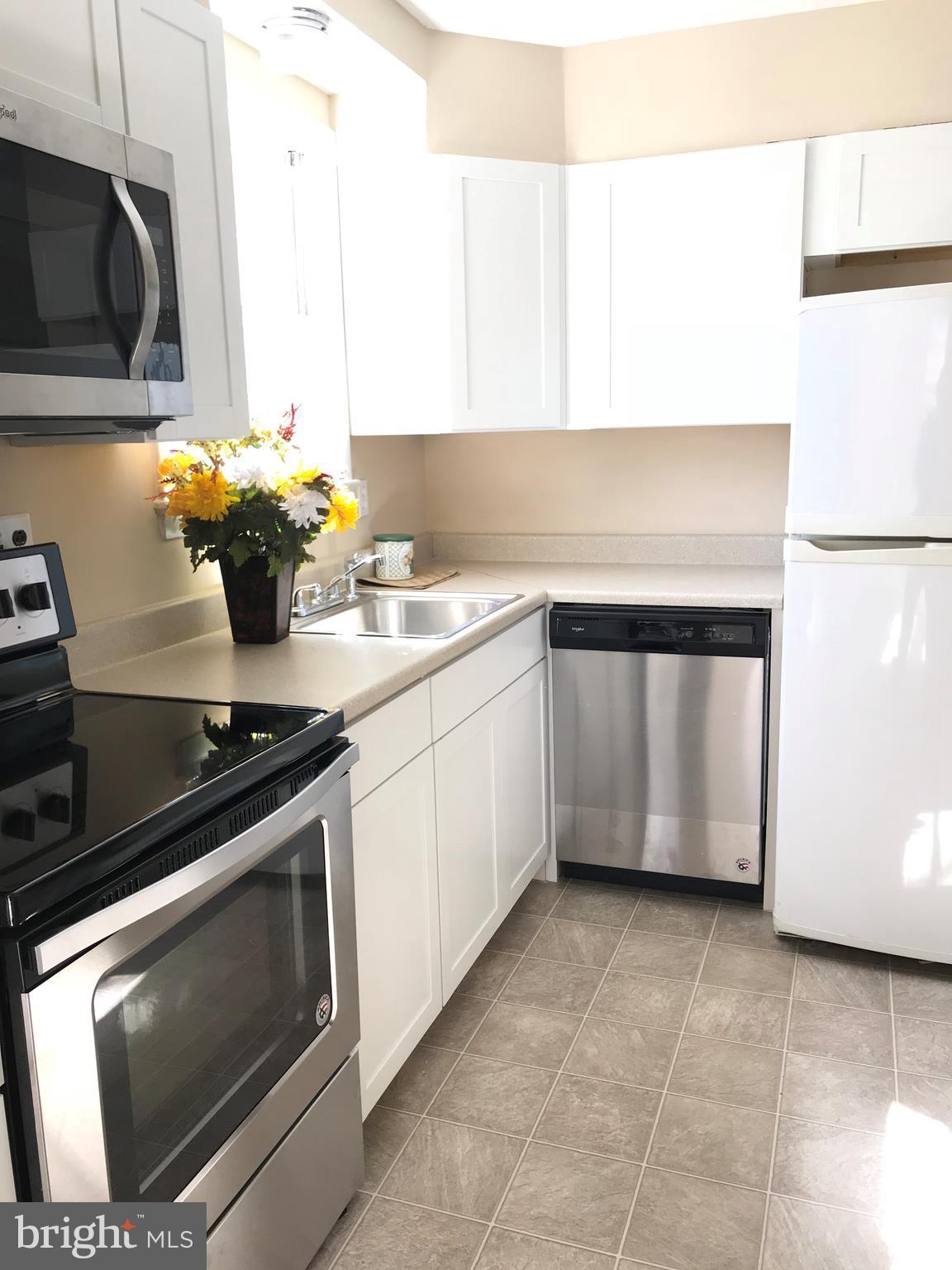 ANDREW HILLS - Residential