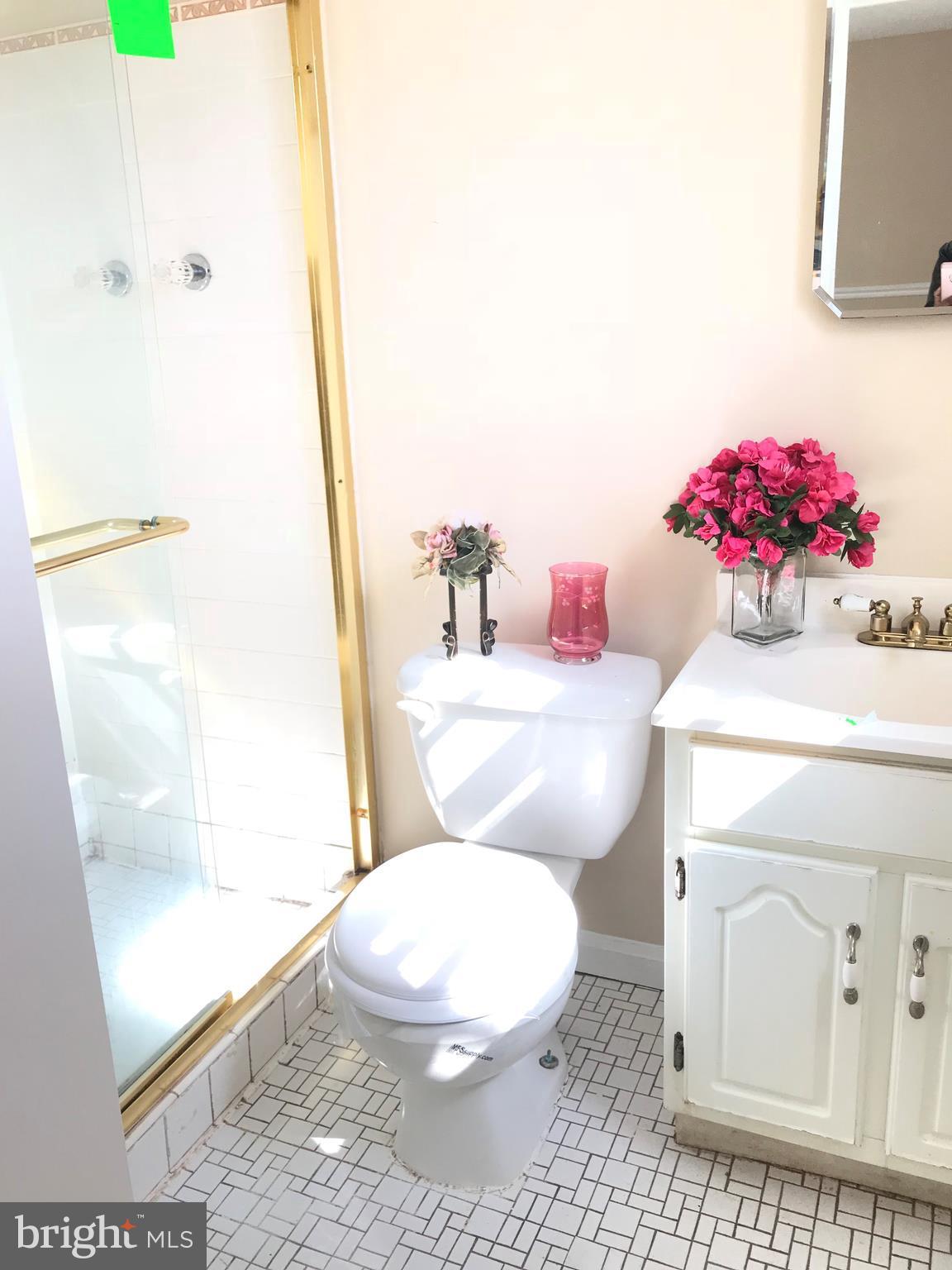 ANDREW HILLS - Residential