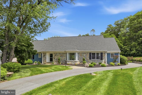 Homes For Sale - 24 Bentley Summit<br/> LANCASTER, PA 17603