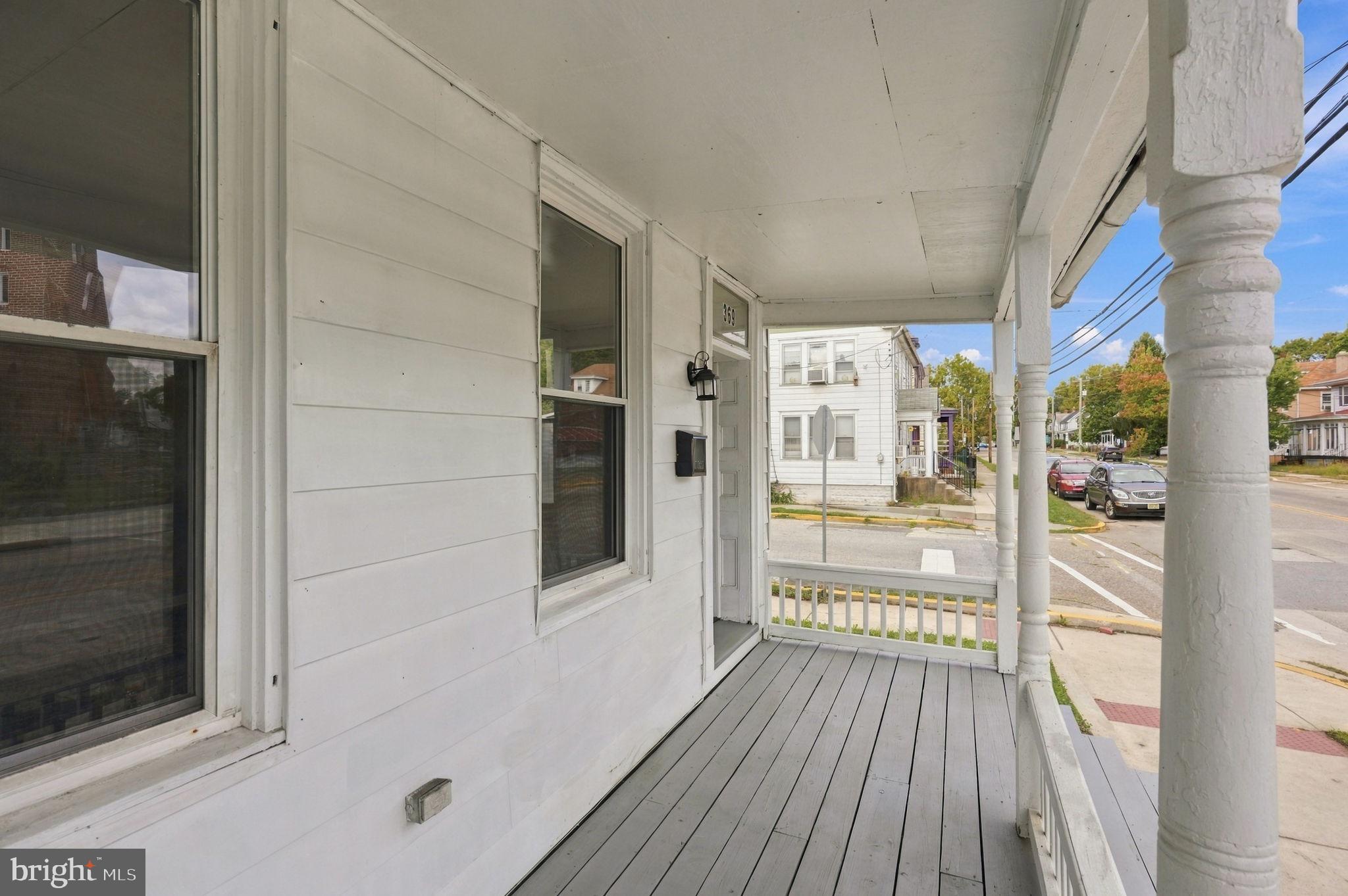 369 E BROADWAY