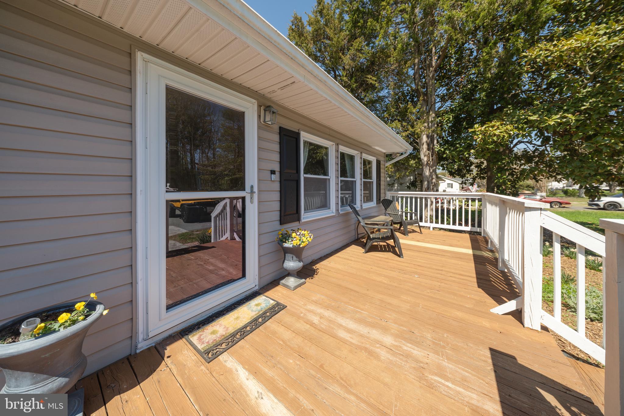 ROMANCOKE ON THE BAY - Residential