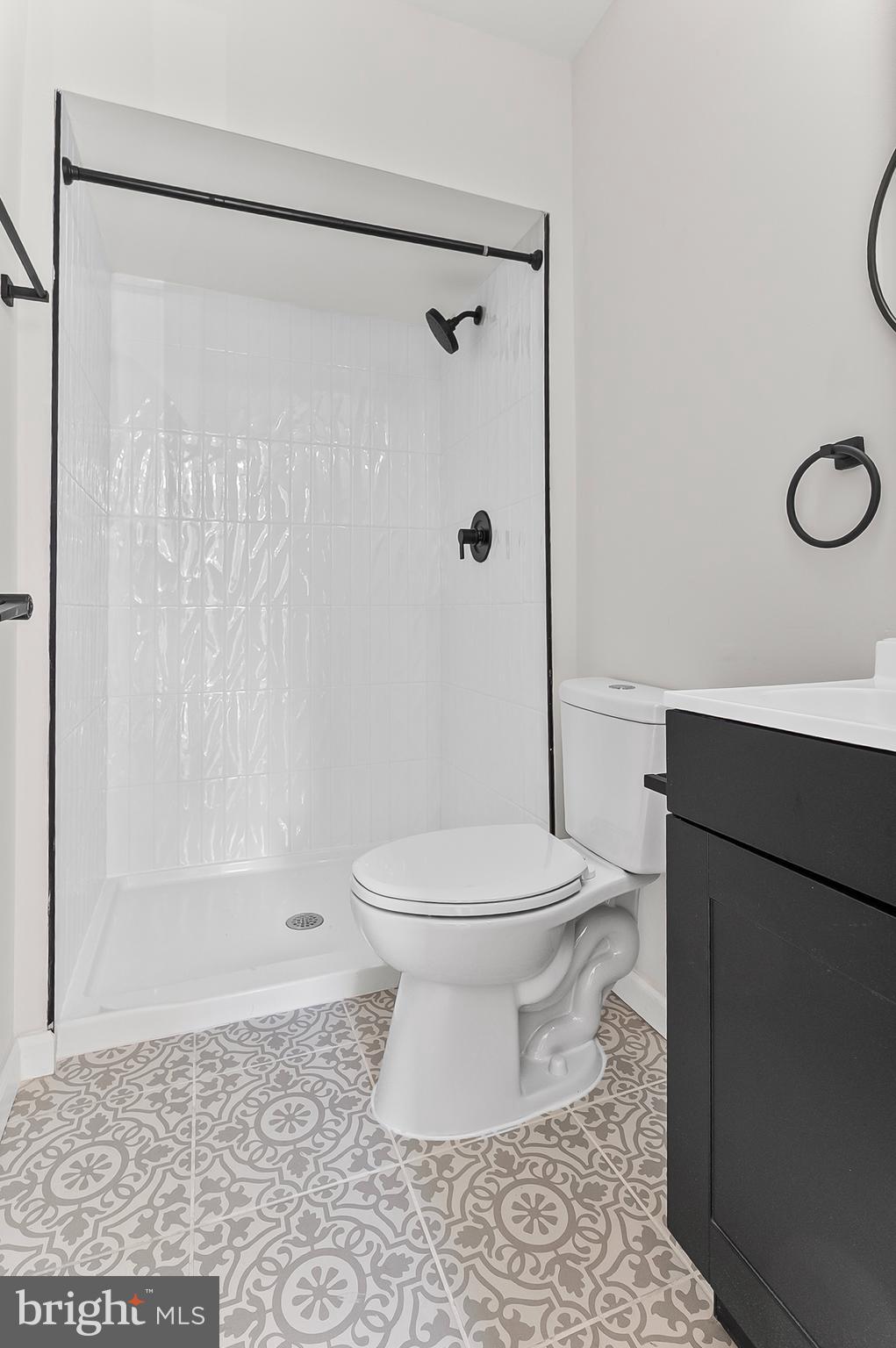 EVERGREEN LAWN - Residential