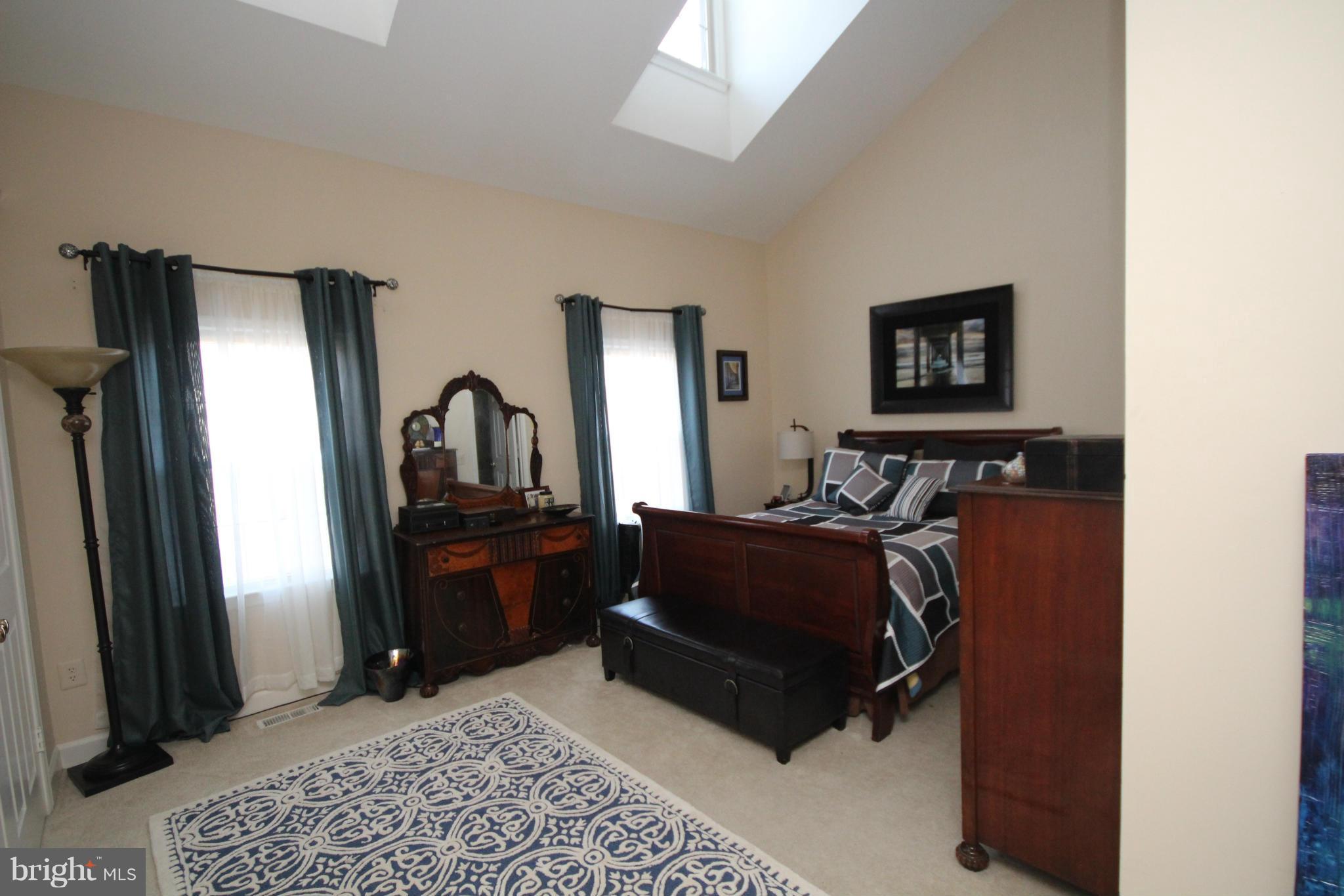 SKYLINE VILLAGE - Residential Lease