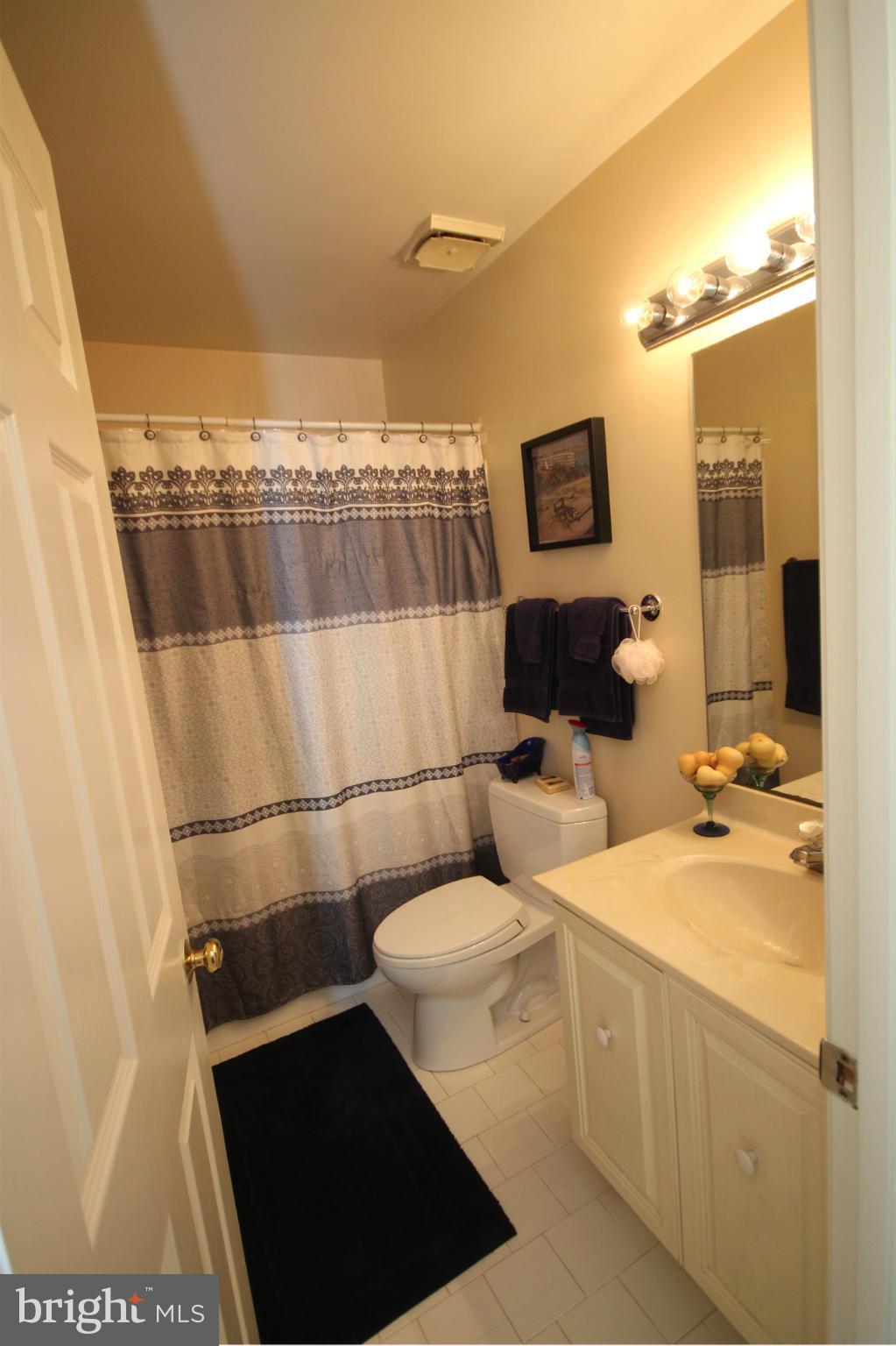 SKYLINE VILLAGE - Residential Lease