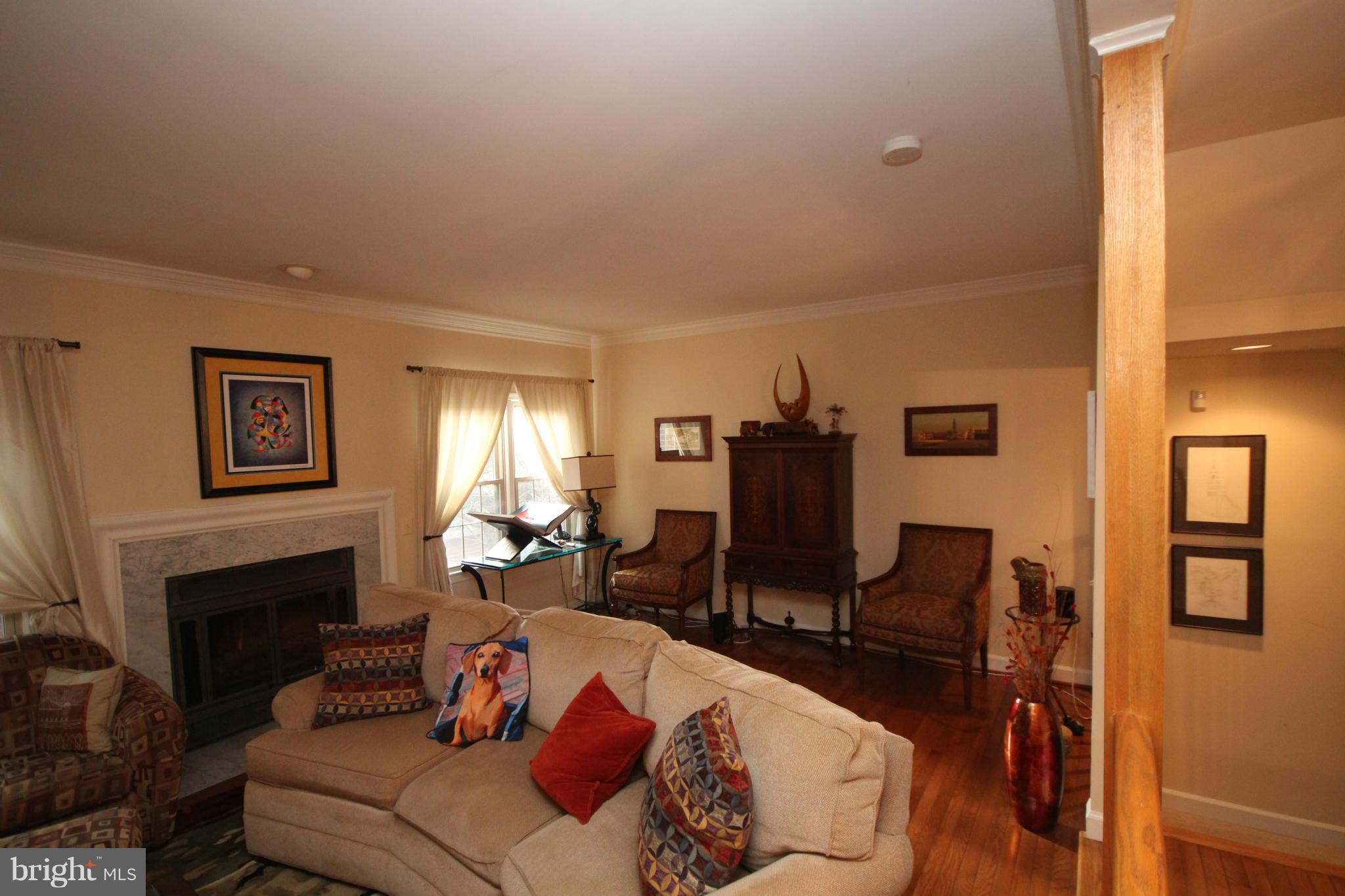 SKYLINE VILLAGE - Residential Lease