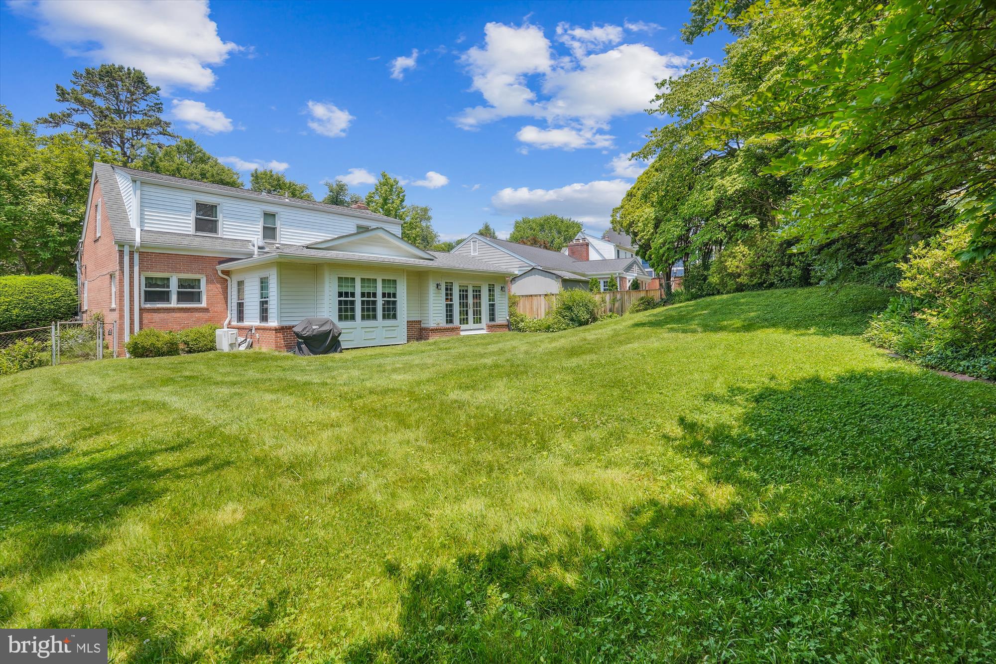 9911 THORNWOOD ROAD