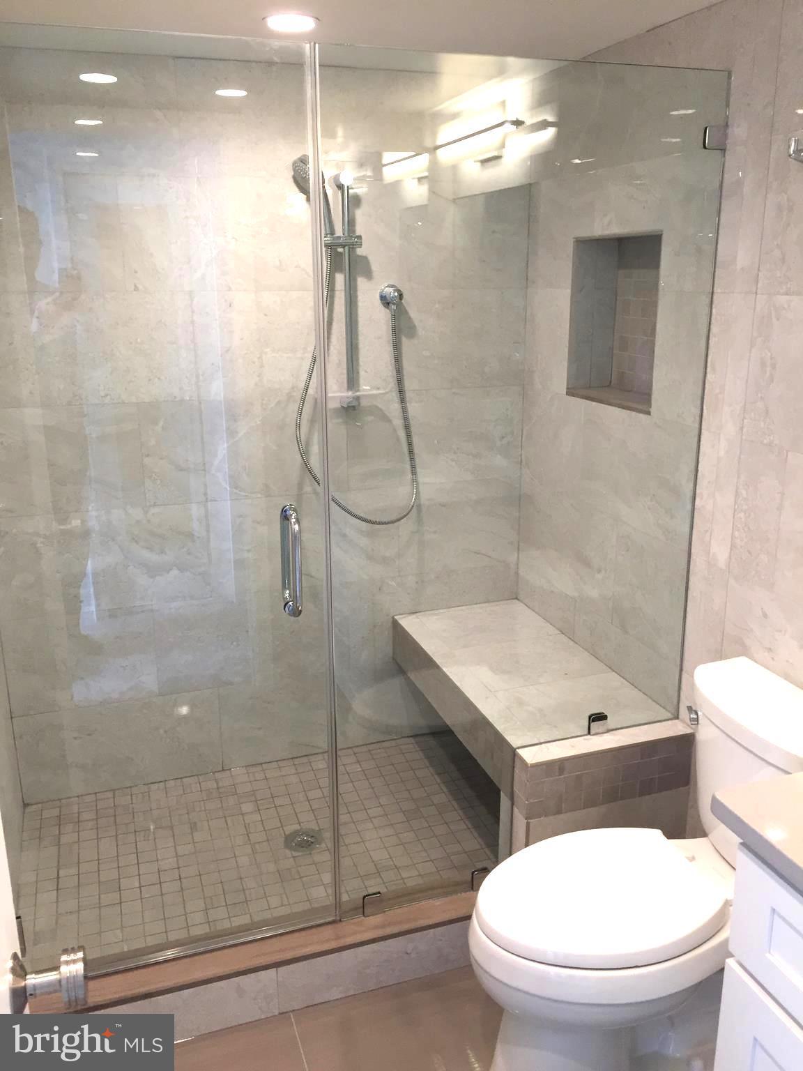 THE REPRESENTATIVE - Residential Lease