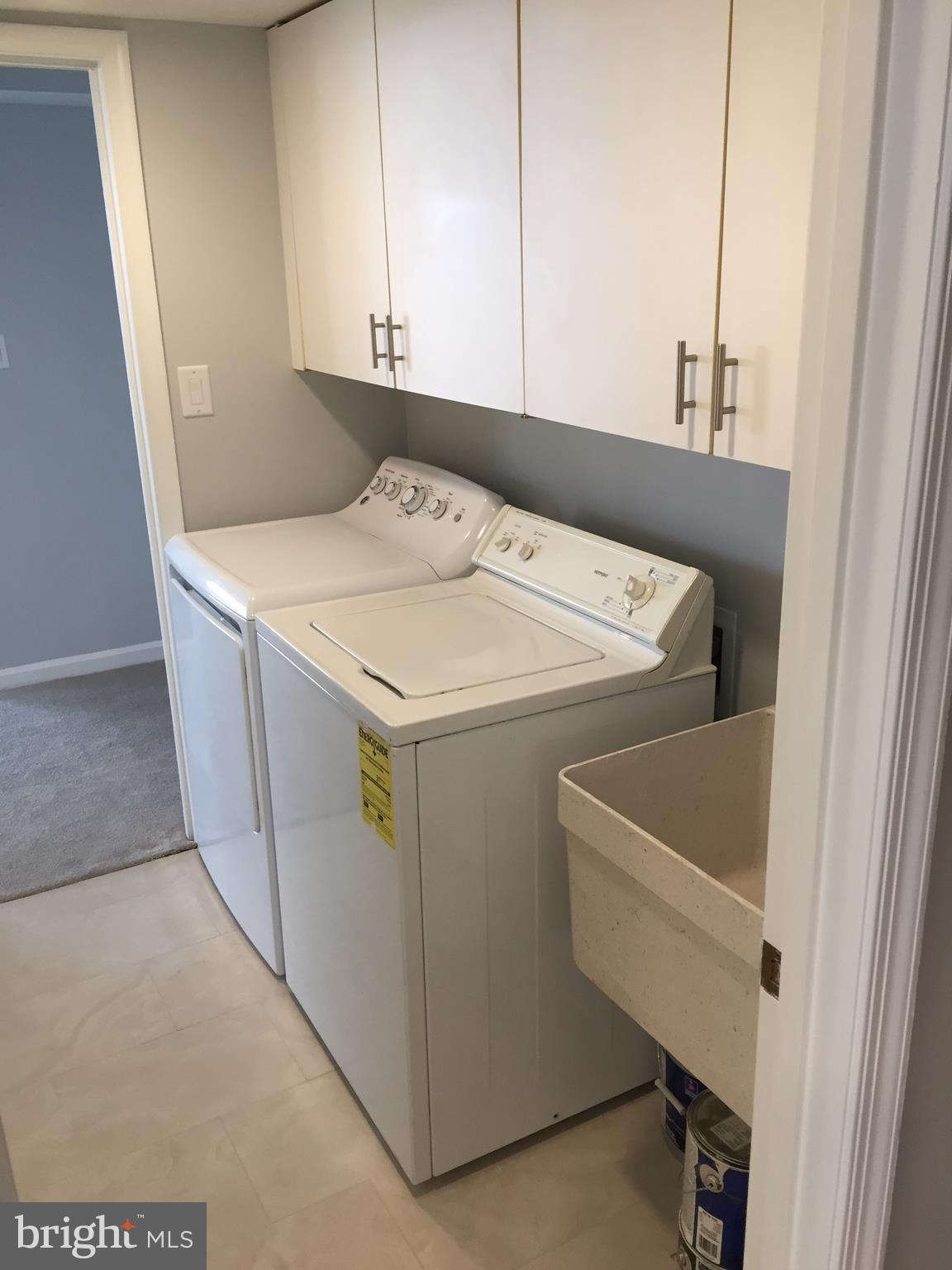 THE REPRESENTATIVE - Residential Lease