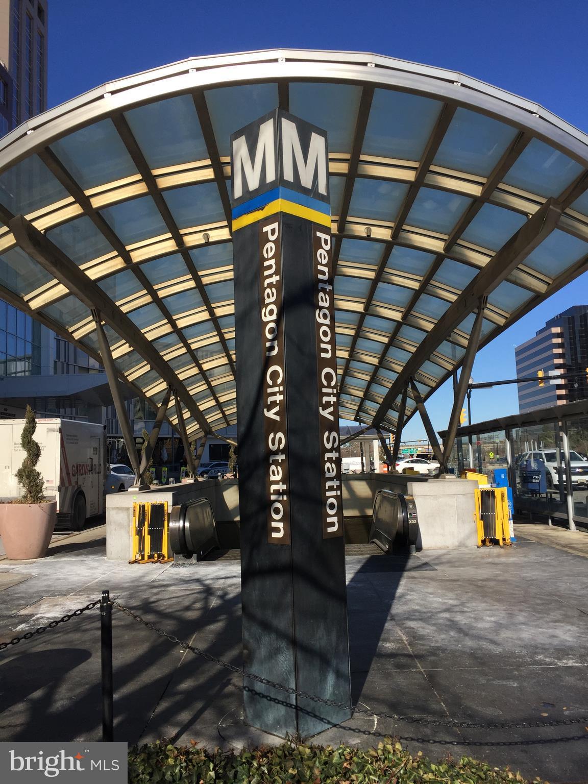 THE REPRESENTATIVE - Residential Lease