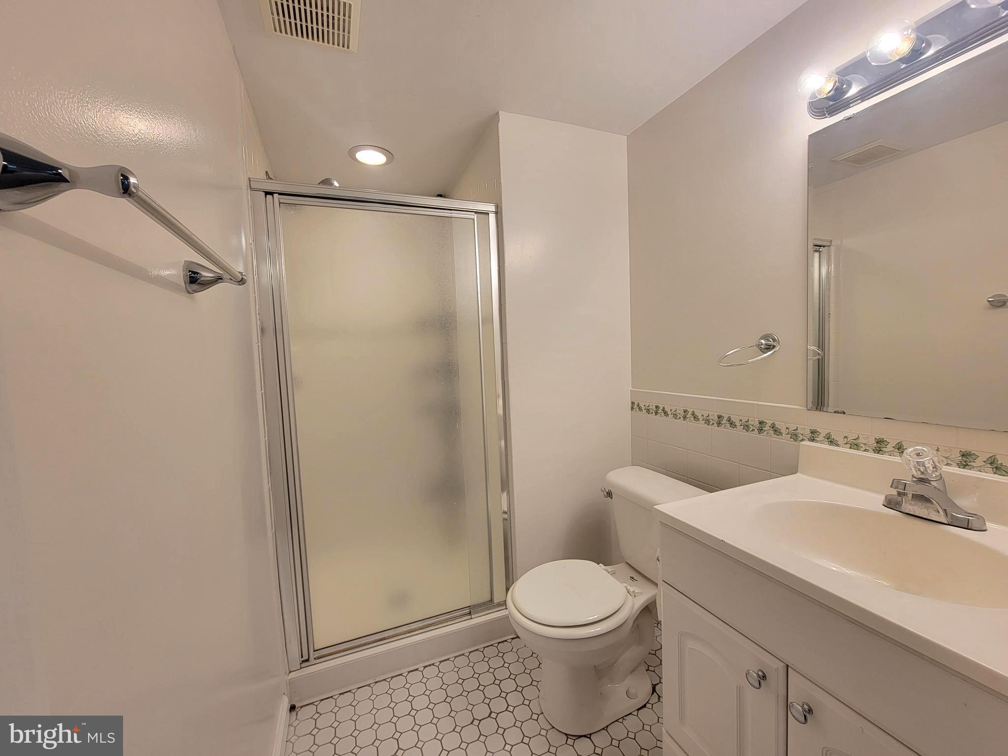 BROADLANDS - Residential