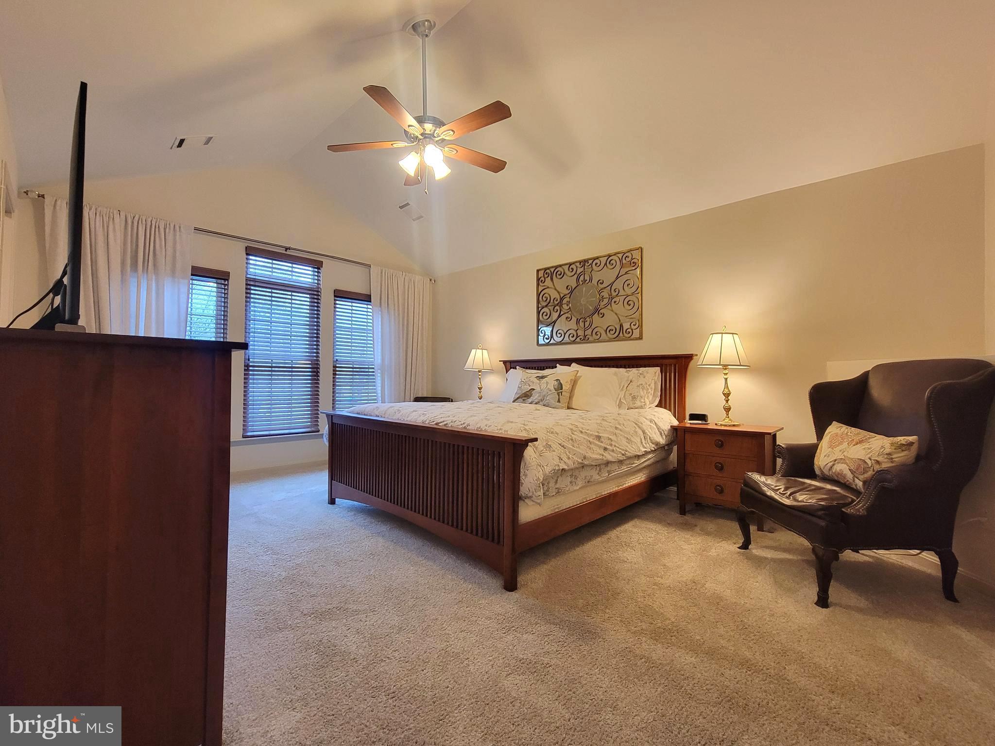 BROADLANDS - Residential