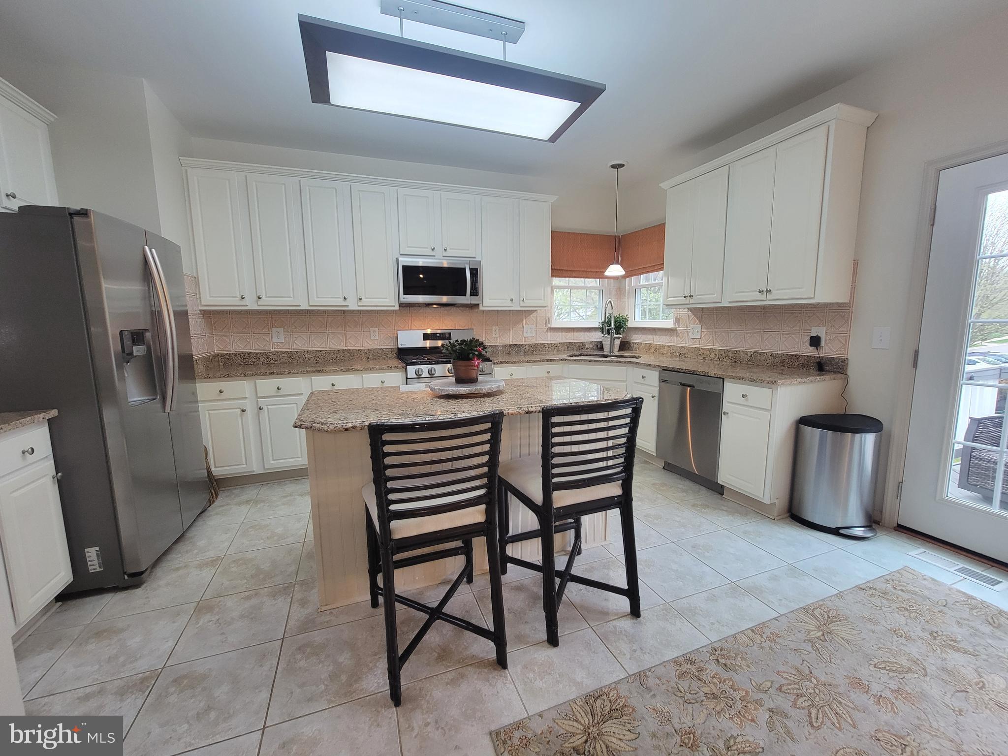 BROADLANDS - Residential