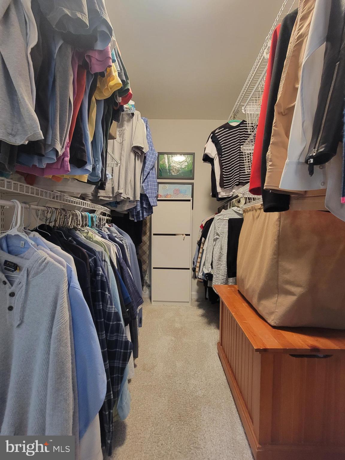 BROADLANDS - Residential