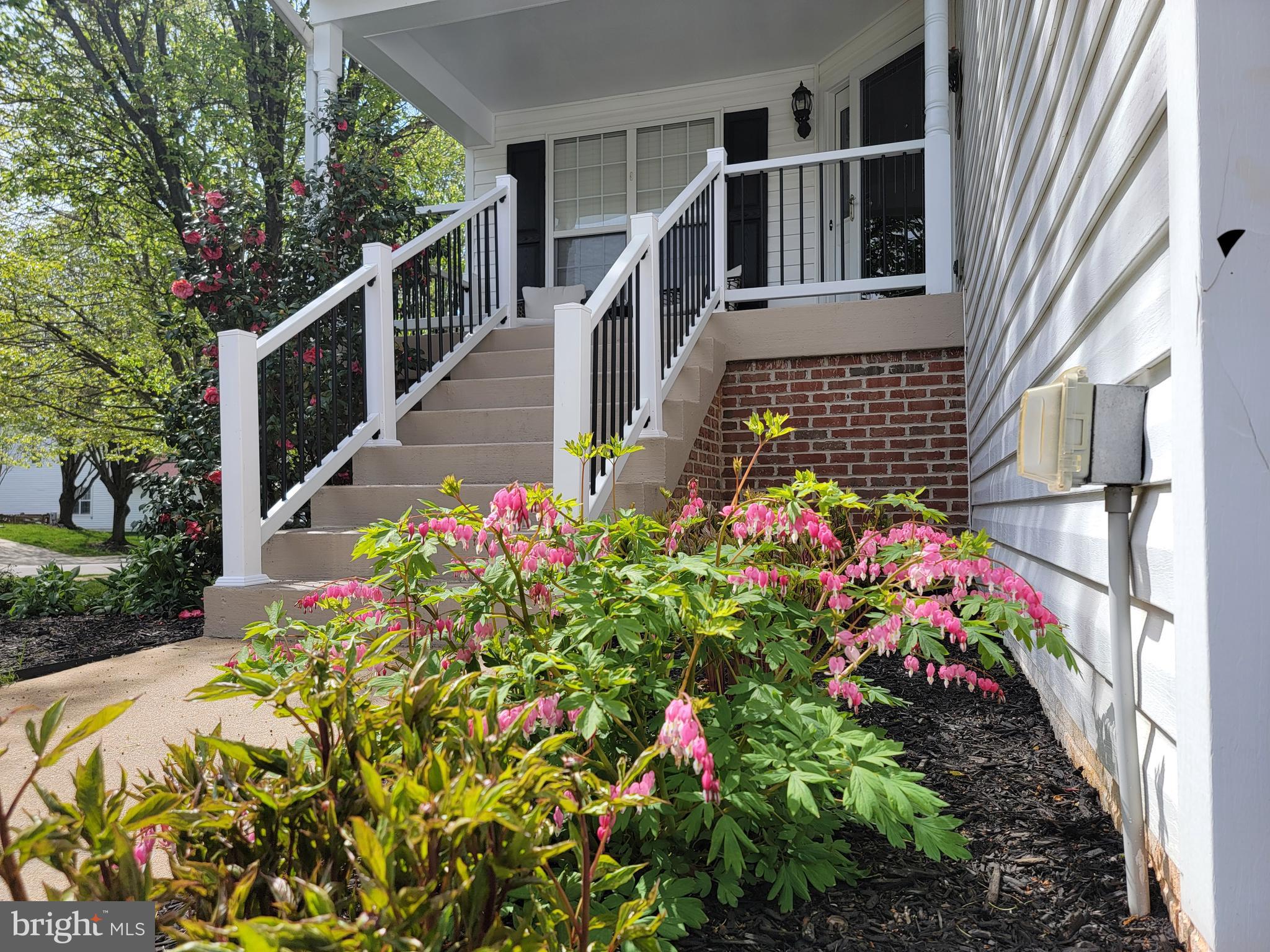 BROADLANDS - Residential