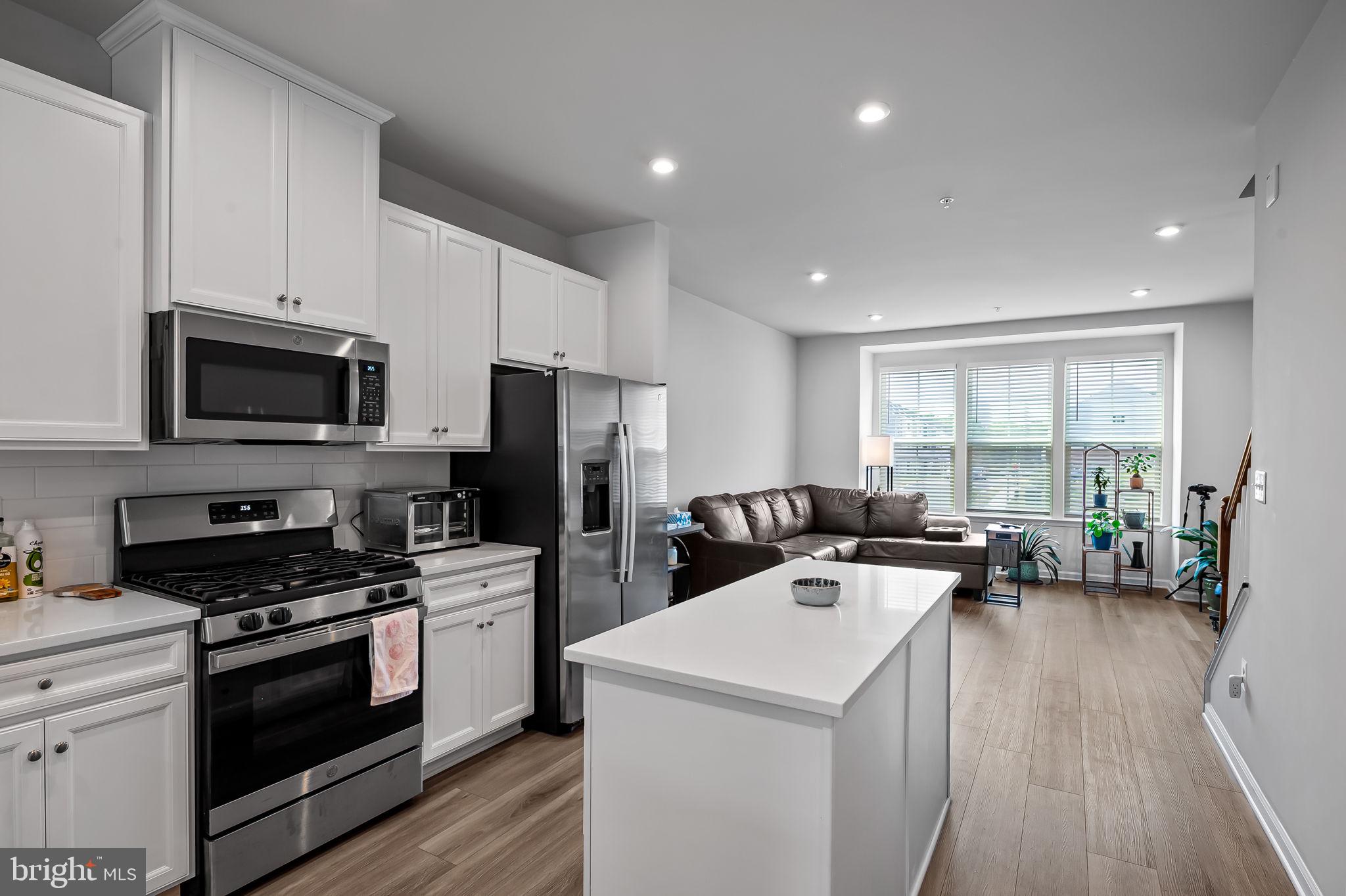 WOODGATE - Residential