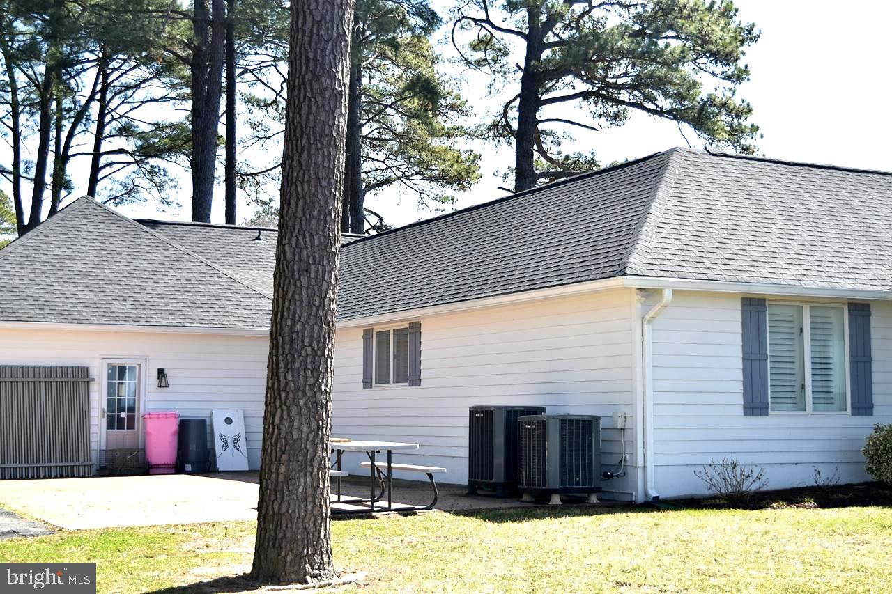 BLOODY POINT FARM - Residential