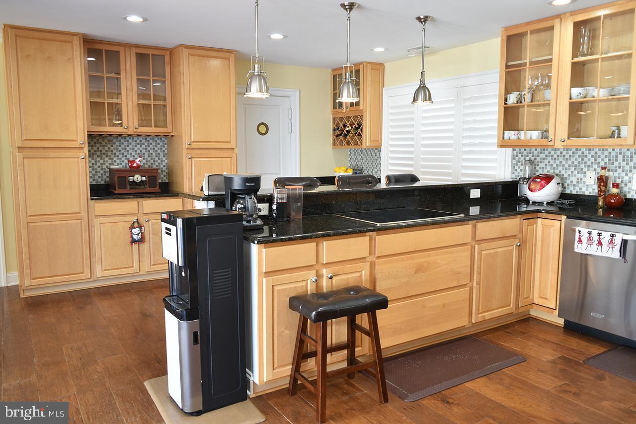 BLOODY POINT FARM - Residential