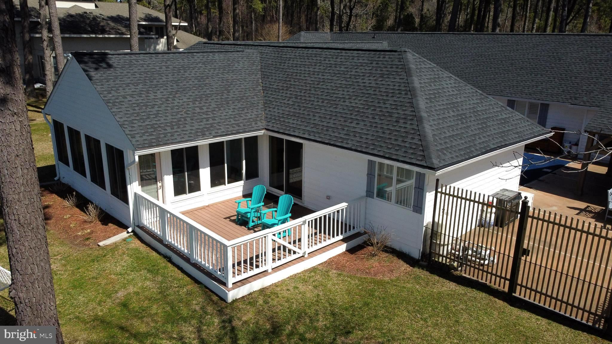 BLOODY POINT FARM - Residential