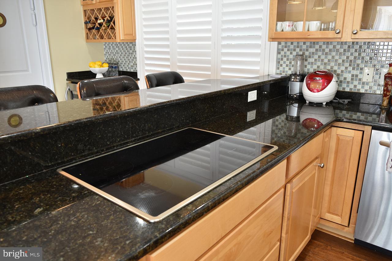 BLOODY POINT FARM - Residential