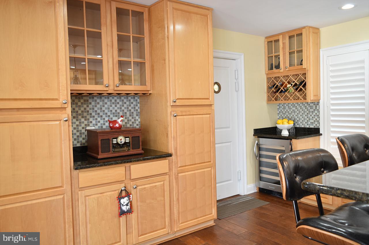 BLOODY POINT FARM - Residential