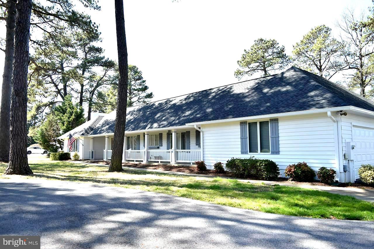 BLOODY POINT FARM - Residential