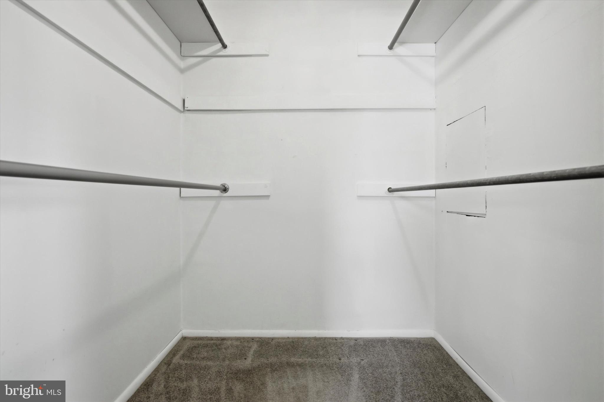 MERCER HILL VIL - Residential
