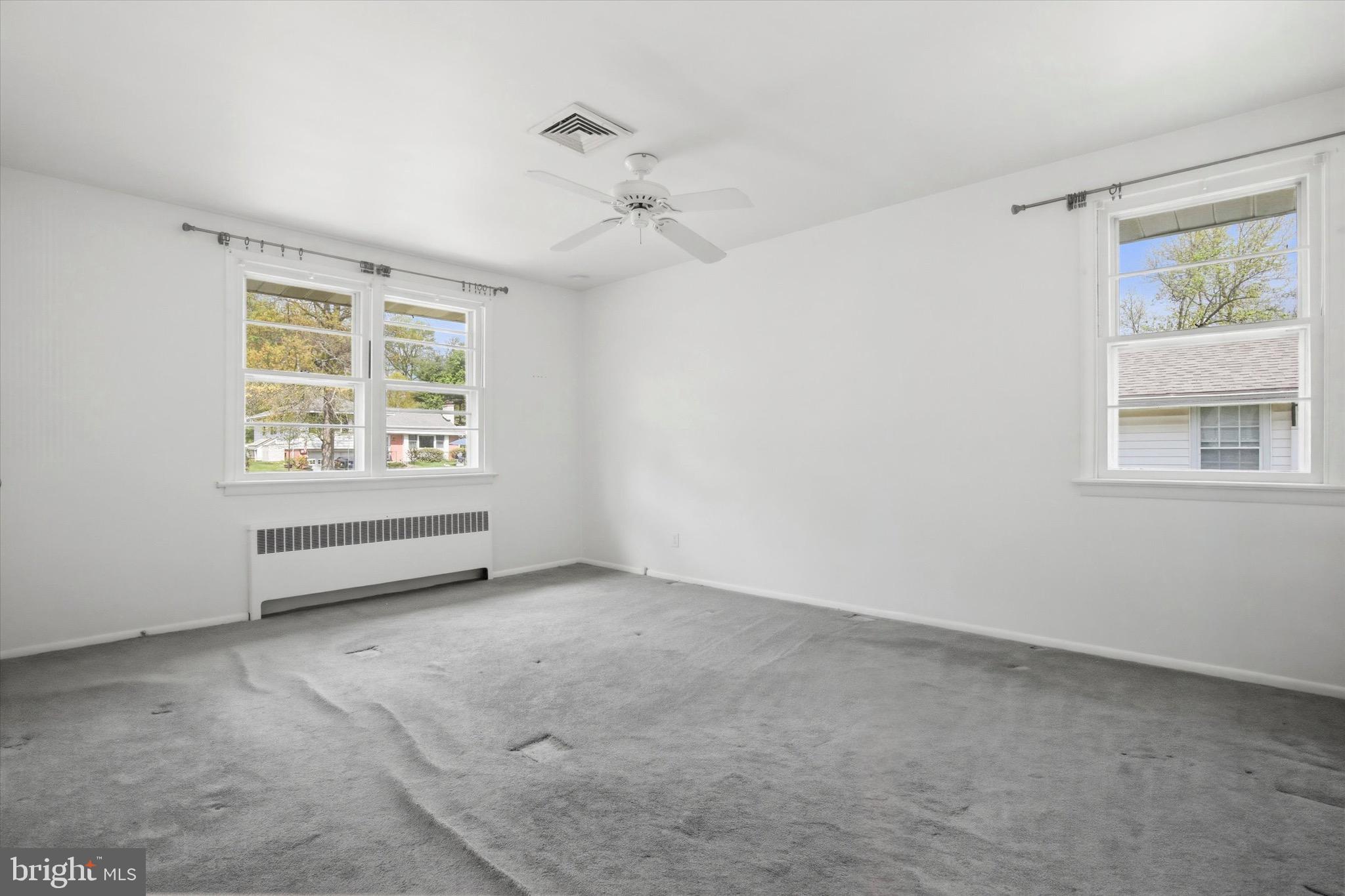 MERCER HILL VIL - Residential