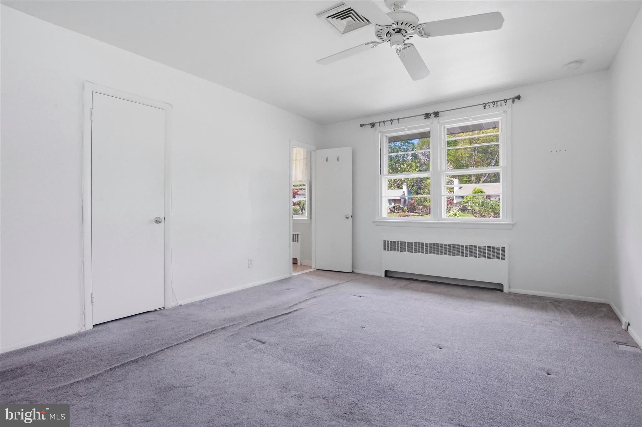 MERCER HILL VIL - Residential