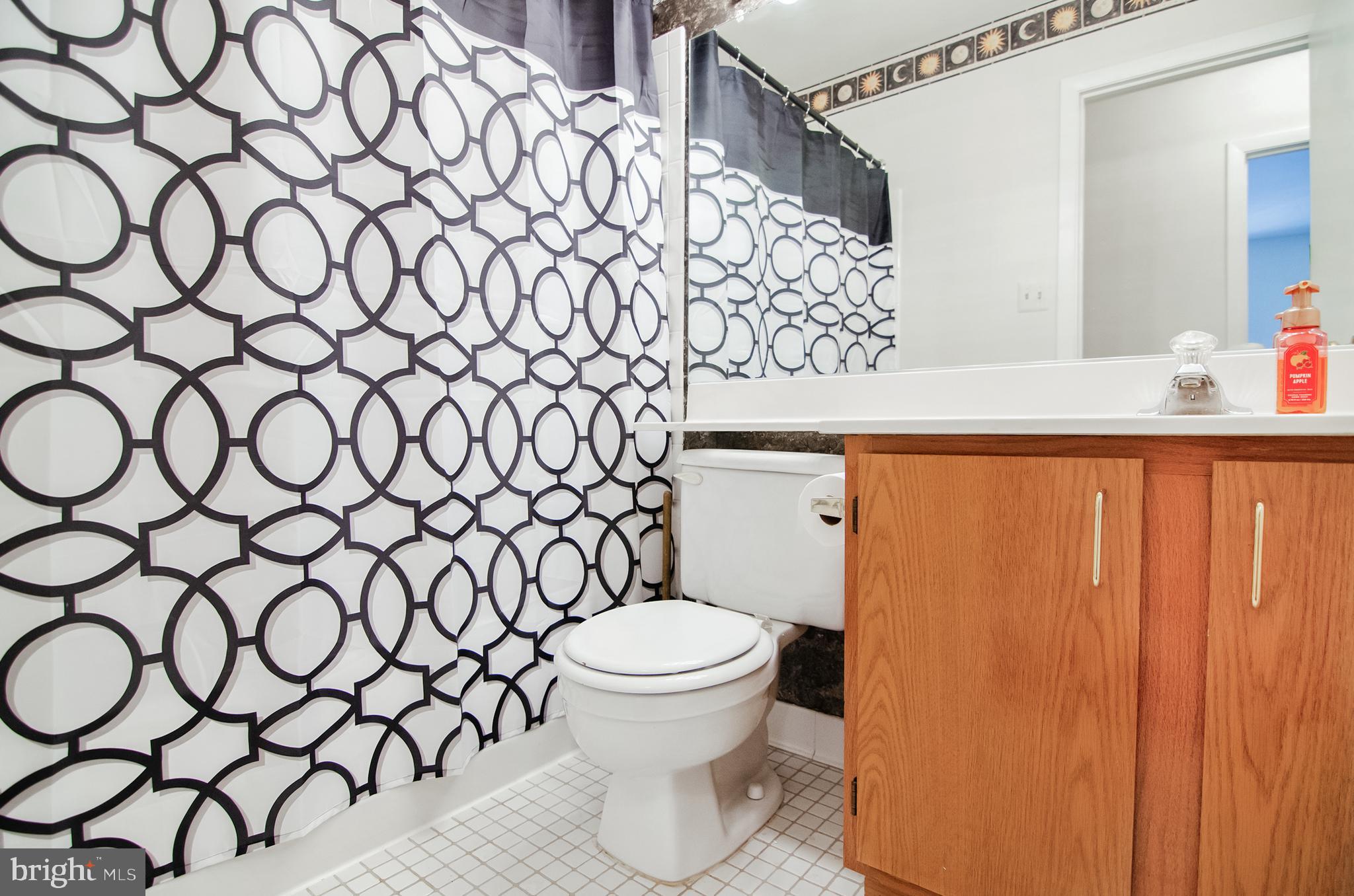 CHAPEL VILLAGE - Residential