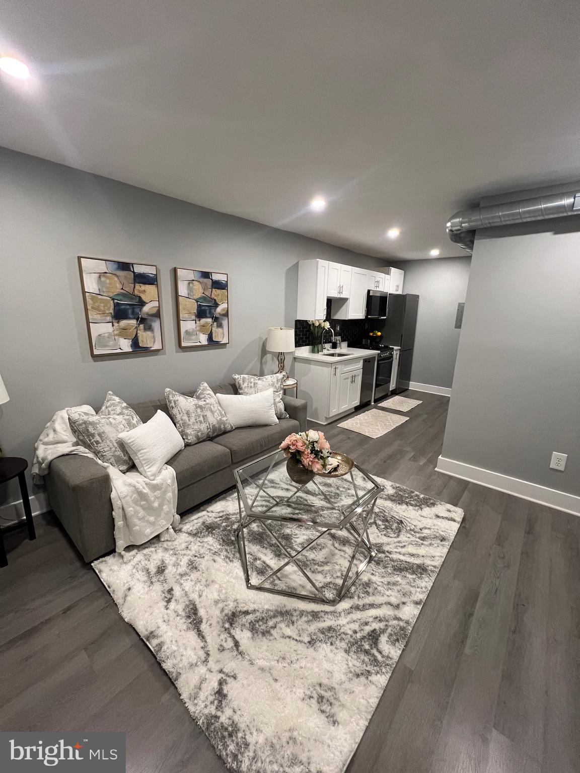 CAPITOL HILL - Residential Lease